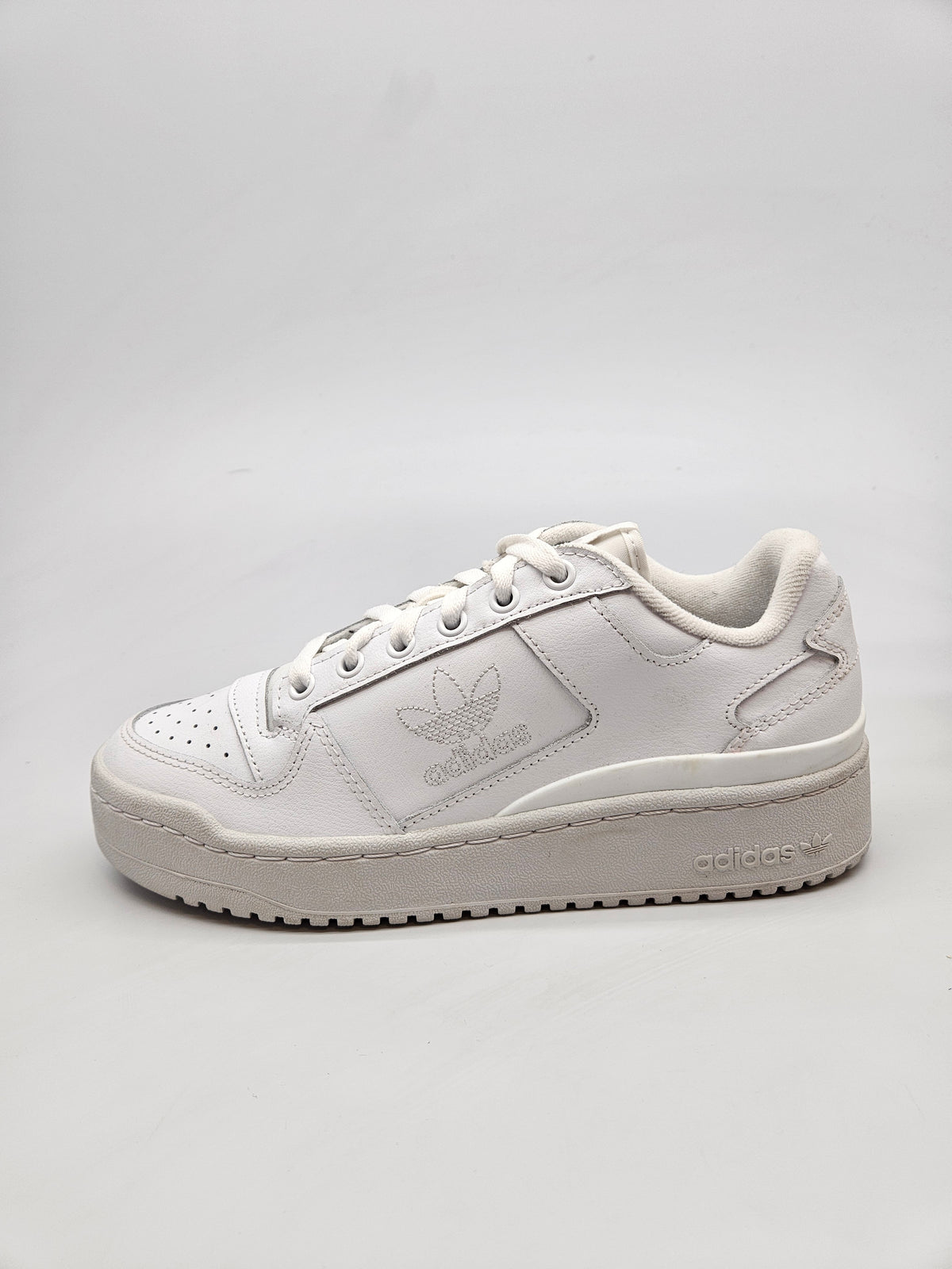 ADIDAS NOVI ORIGINAL PATIKI BR 39