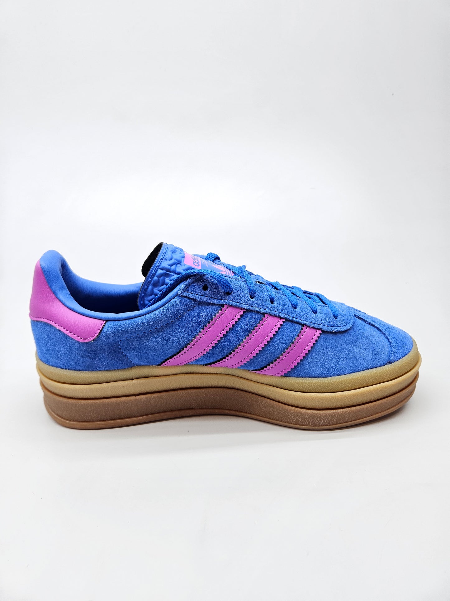 ADIDAS NOVI ORIGINAL PATIKI BR 38.5