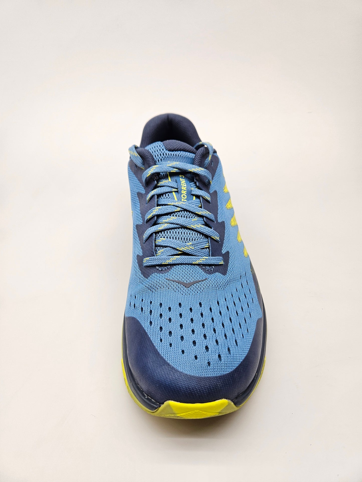 HOKA NOVI ORIGINAL PATIKI BR 42.5