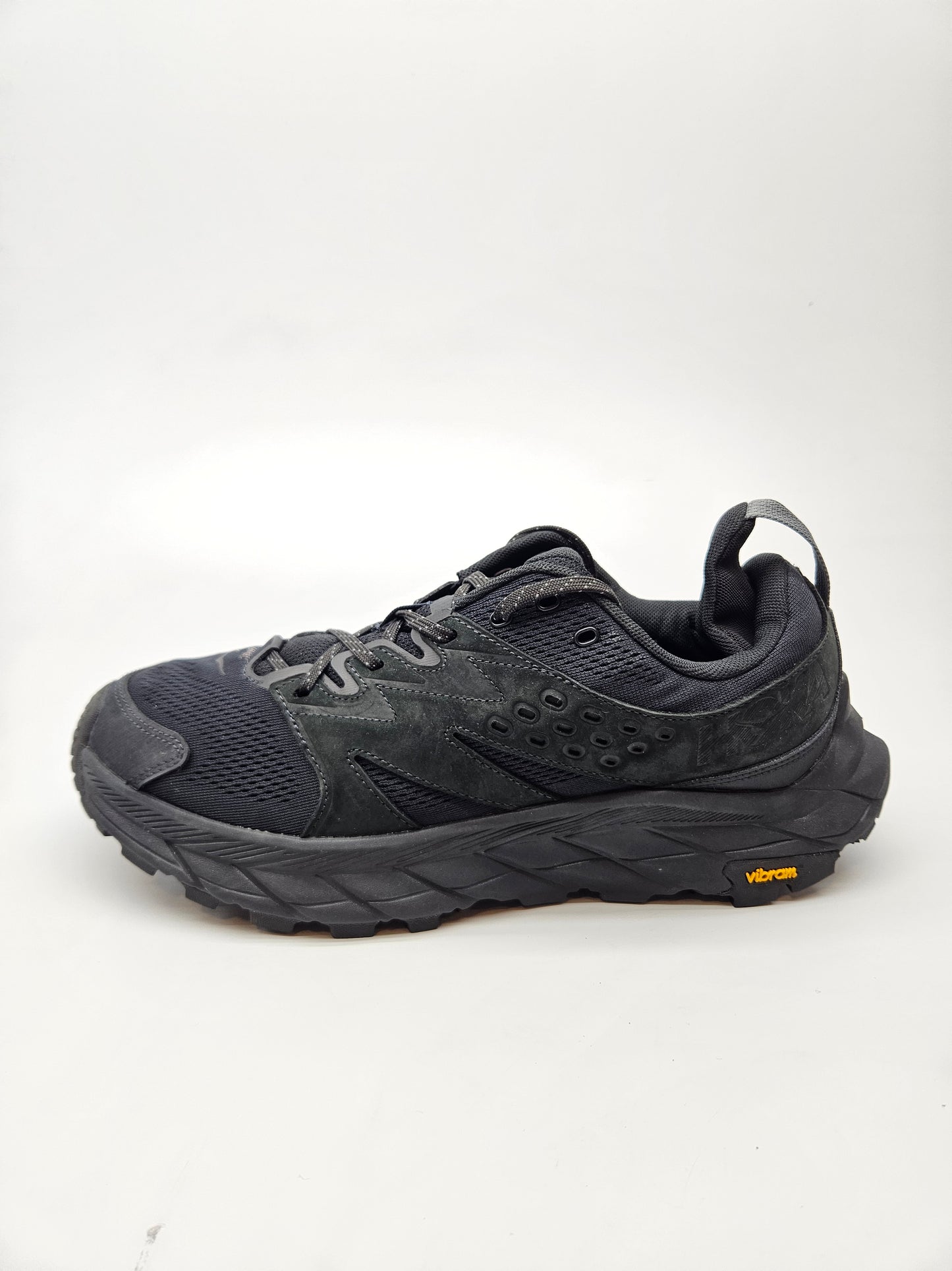 HOKA VIBRAM NOVI ORIGINAL PATIKI BR 44