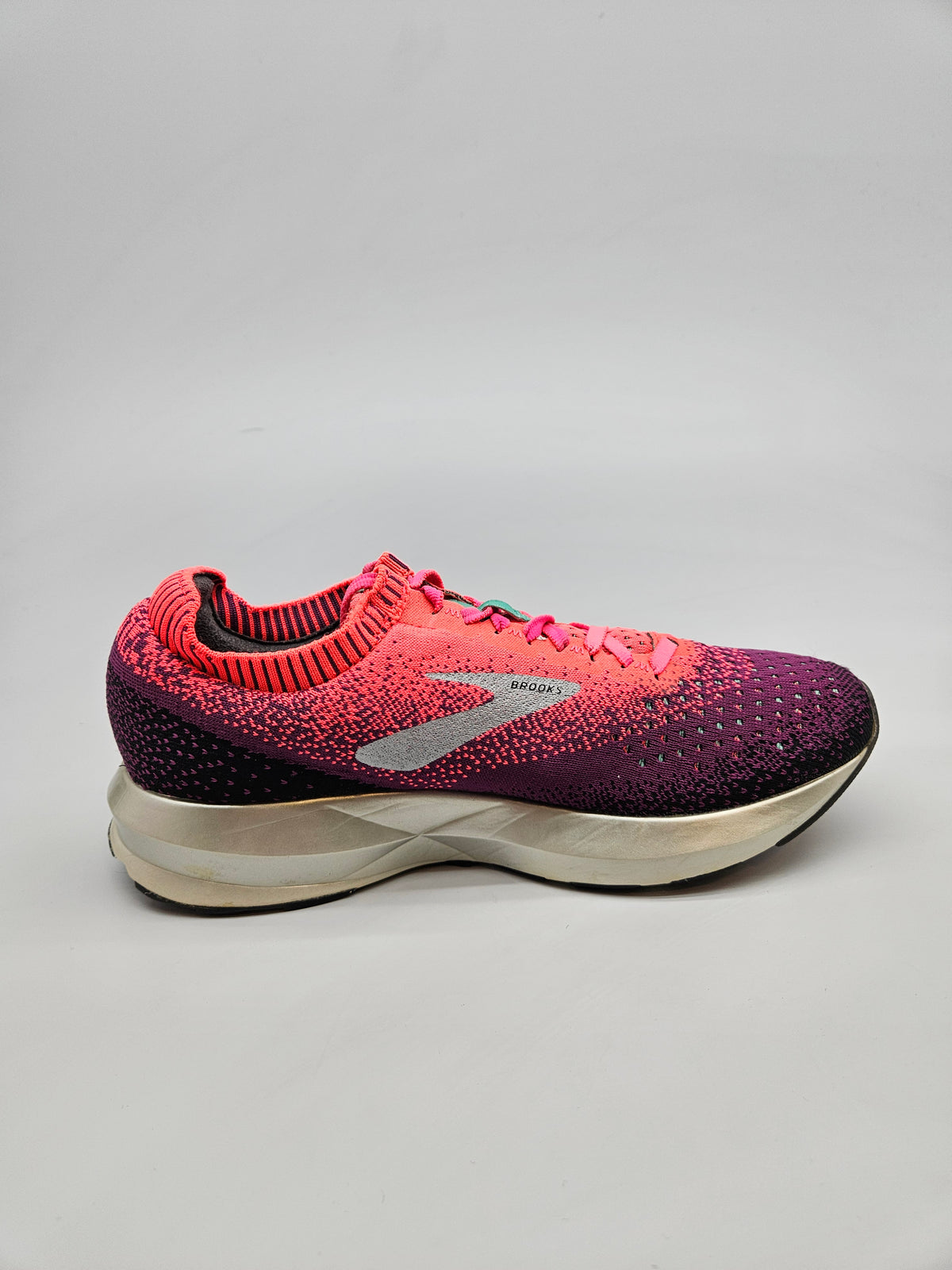 BROOKS ORIGINAL PATIKI BR 38.5