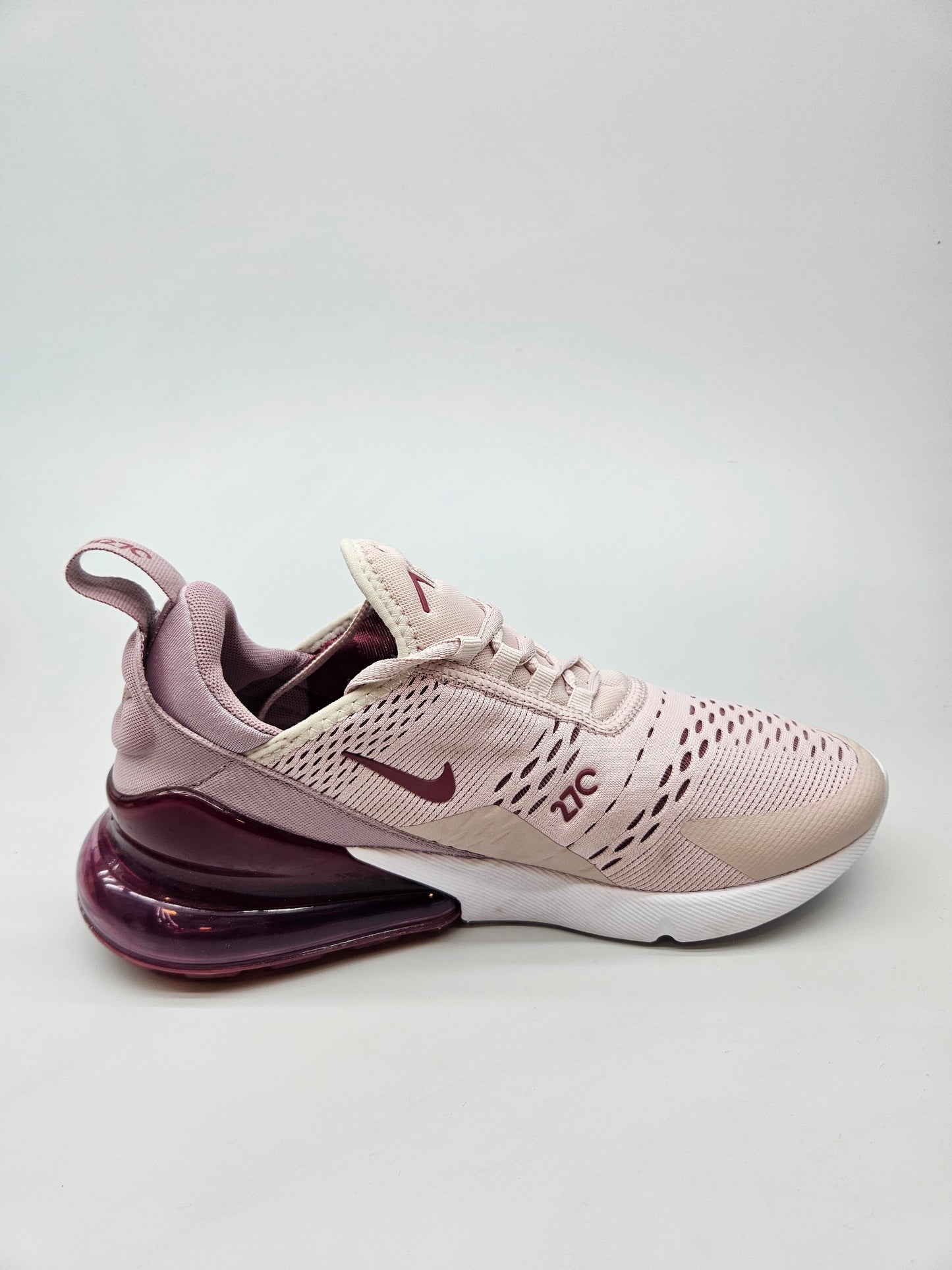 NIKE AIR MAX NOVI ORIGINAL PATIKI BR 40.5