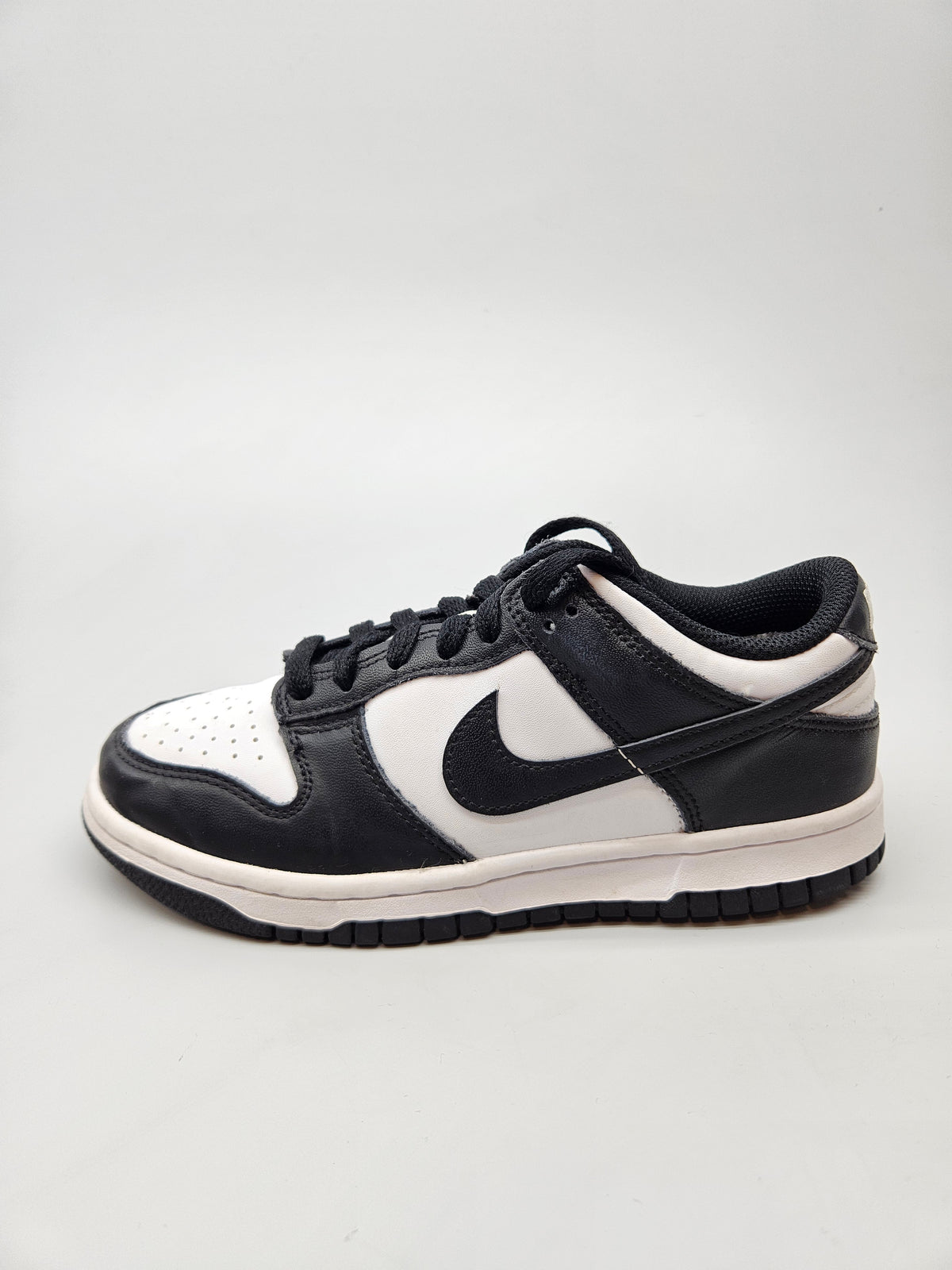 NIKE ORIGINAL PATIKI BR 37.5