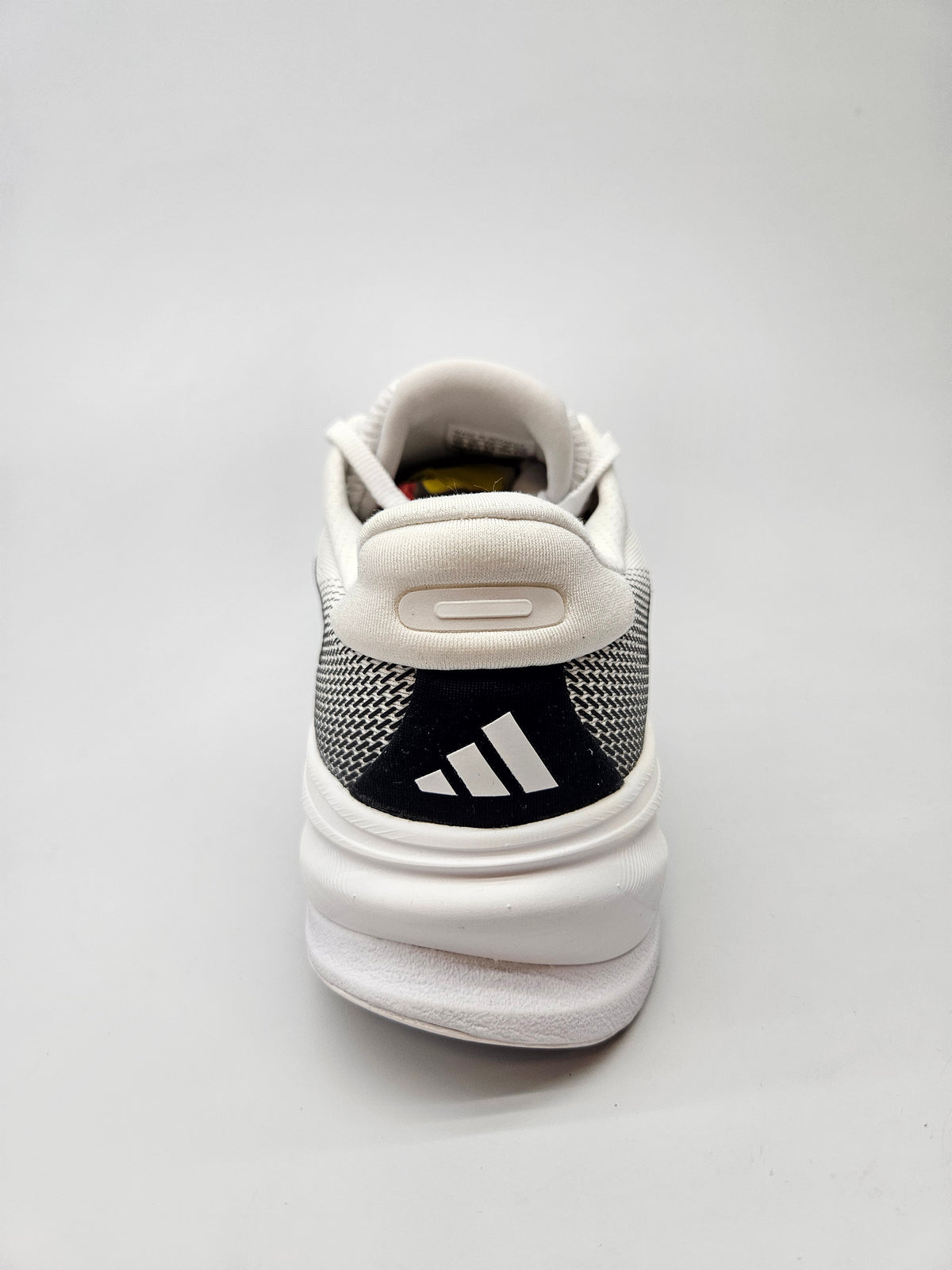 ADIDAS NOVI ORIGINAL PATIKI BR 44