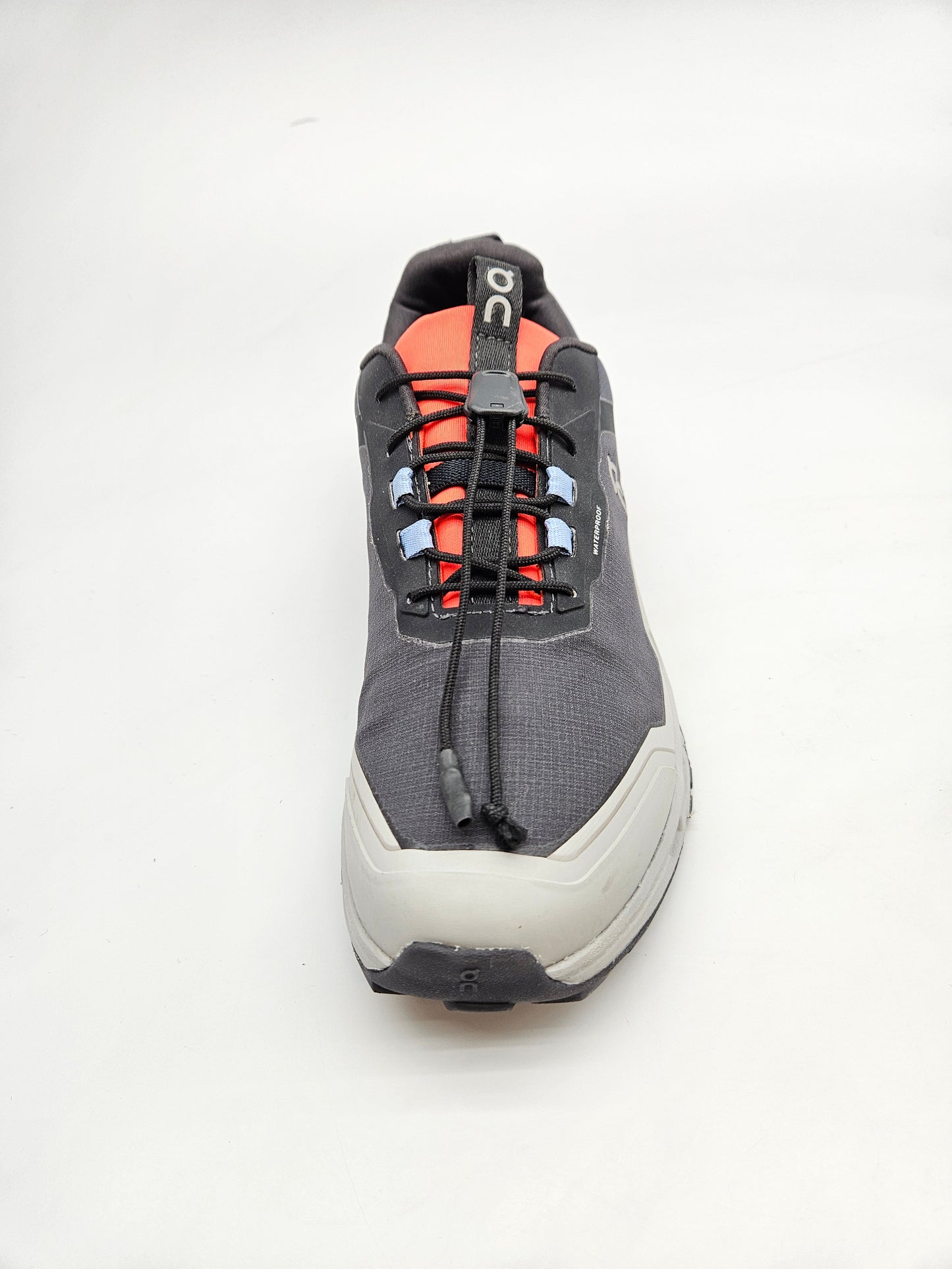 ON RUNNING ORIGINAL VODOTPORNI PATIKI BR 38.5