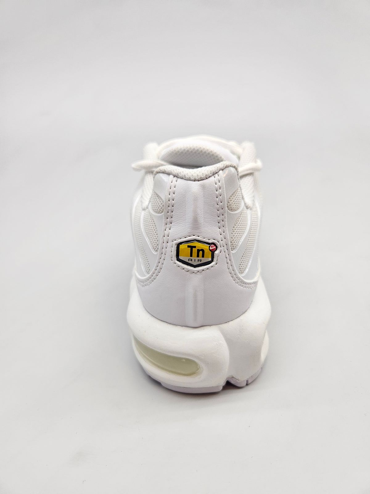 NIKE NOVI ORIGINAL PATIKI BR 39