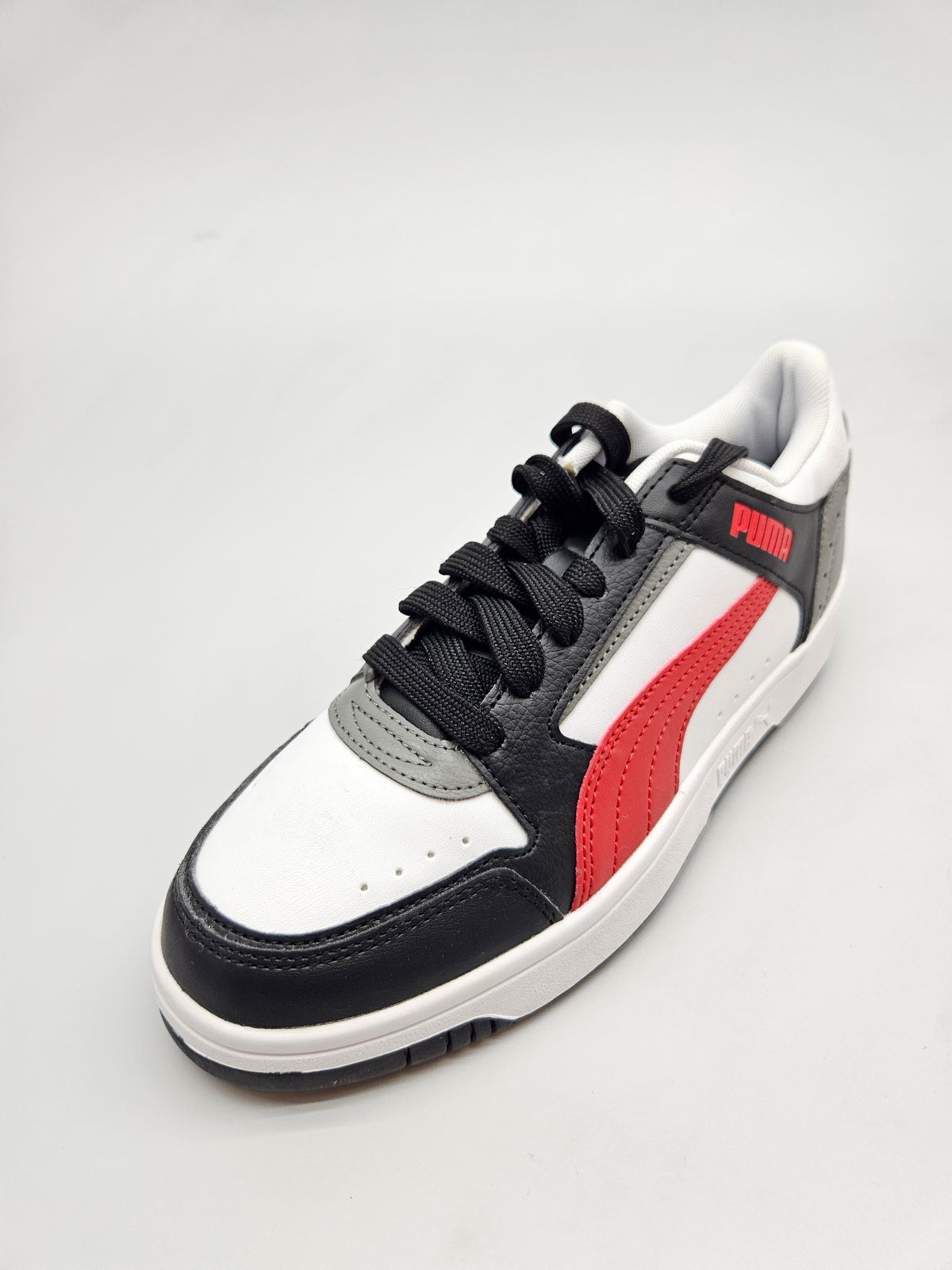 PUMA NOVI ORIGINAL PATIKI BR 39