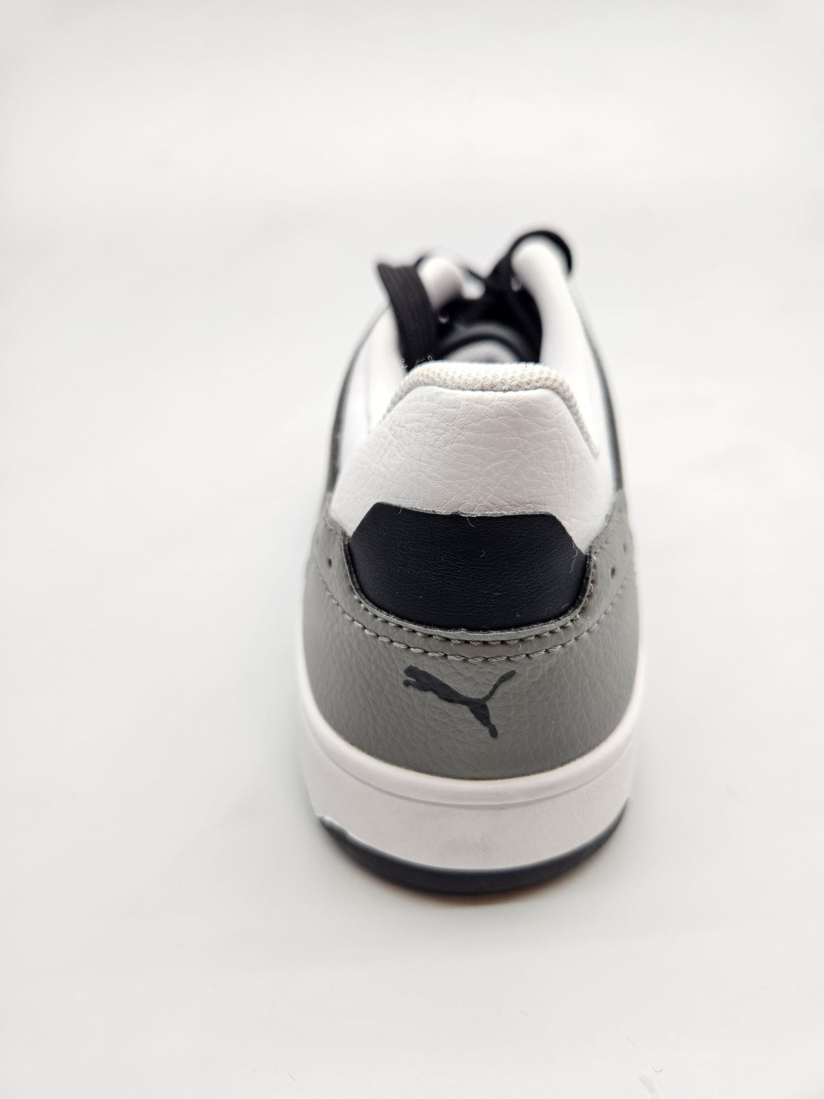 PUMA NOVI ORIGINAL PATIKI BR 39