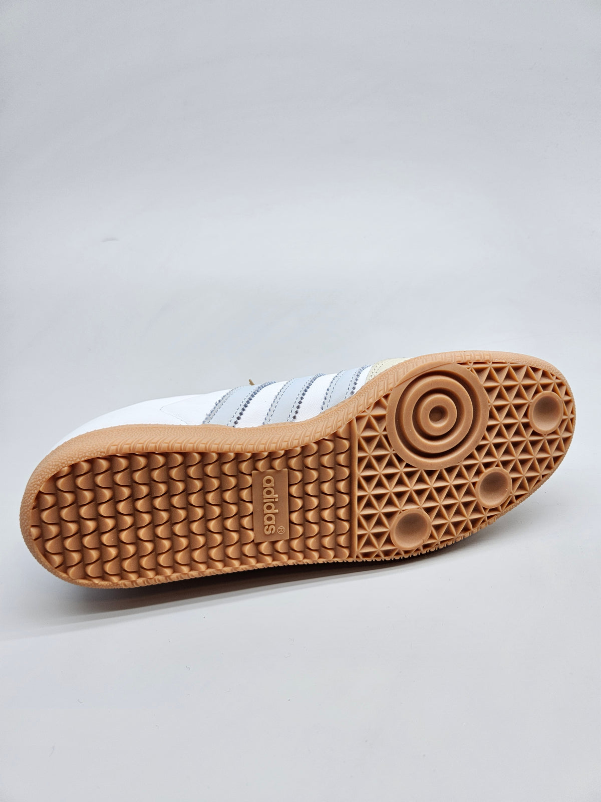 ADIDAS NOVI ORIGINAL PATIKI BR 40.5