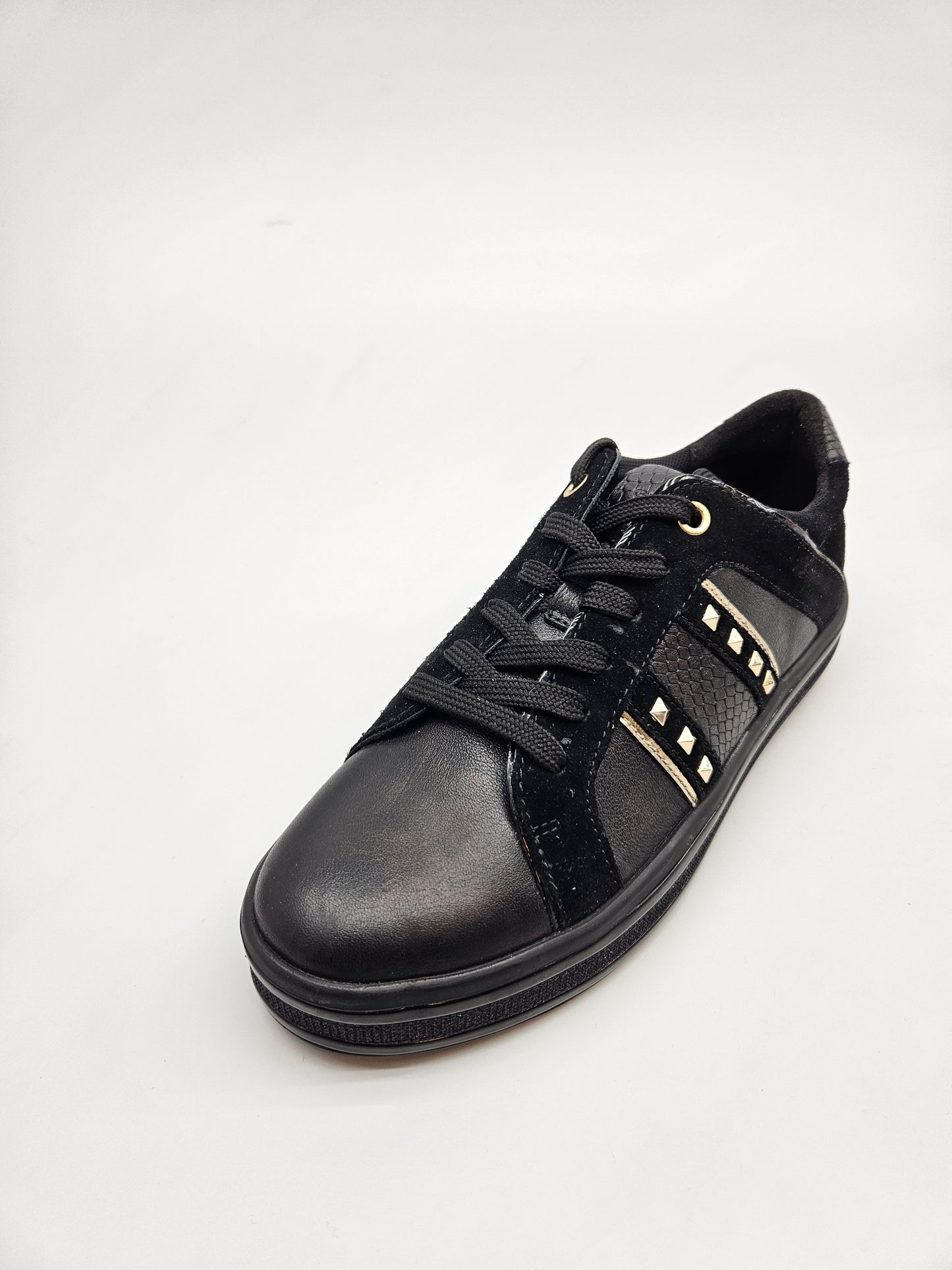 GEOX NOVI ORIGINAL PATIKI BR 37