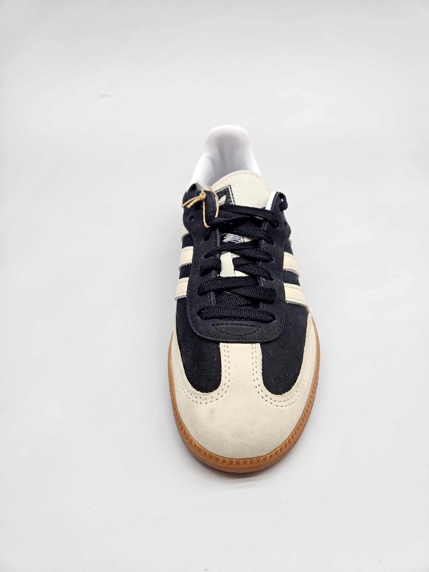 ADIDAS NOVI ORIGINAL PATIKI BR 40.5