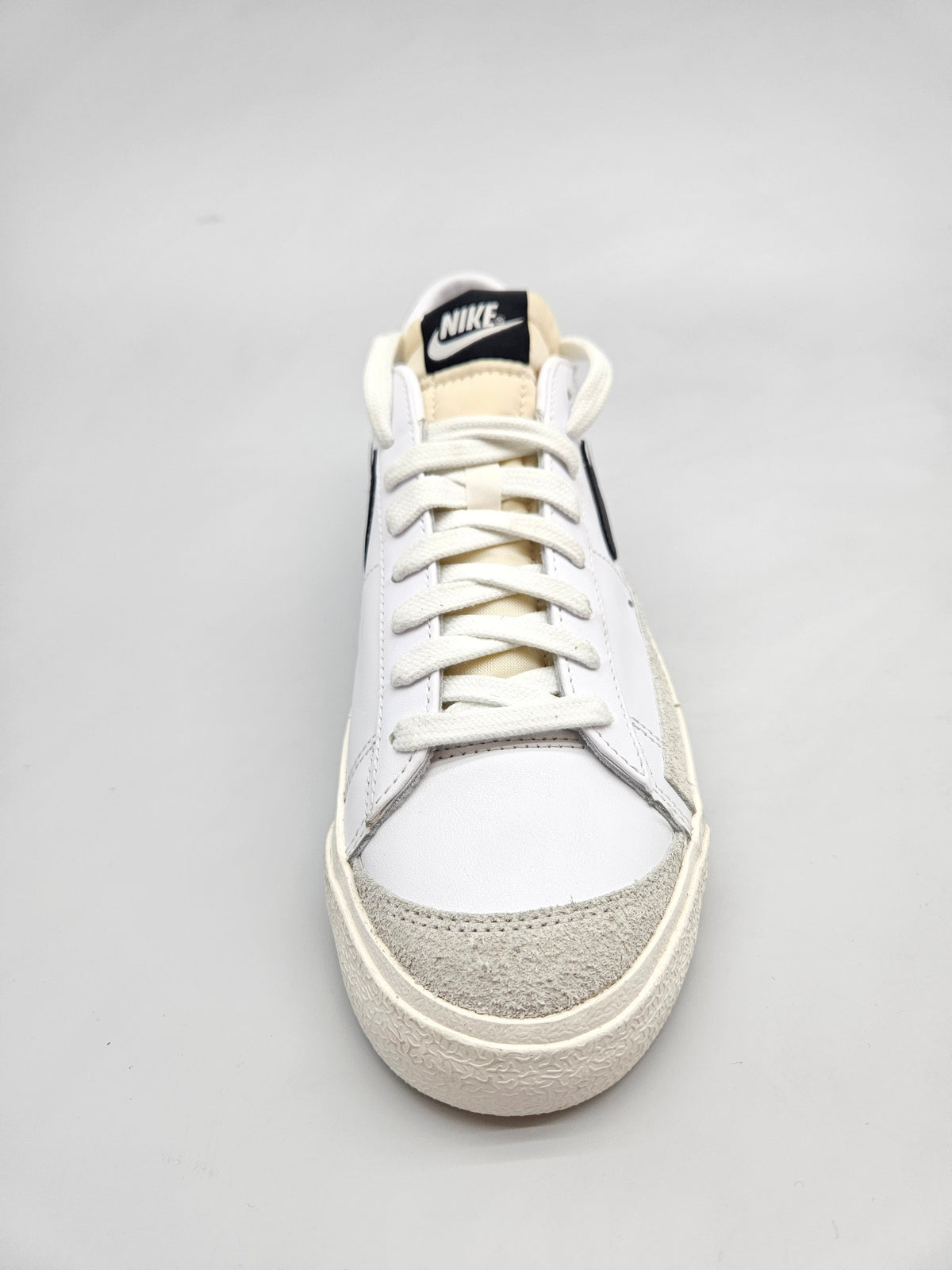 NIKE ORIGINAL NOVI PATIKI BR 43