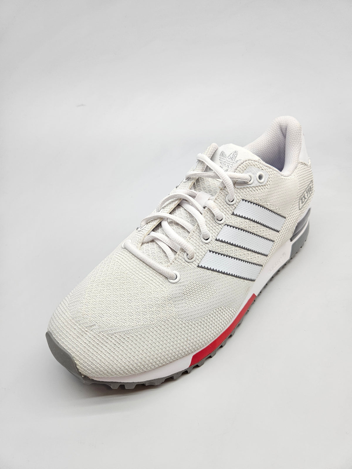 ADIDAS NOVI ORIGINAL PATIKI BR 44.5
