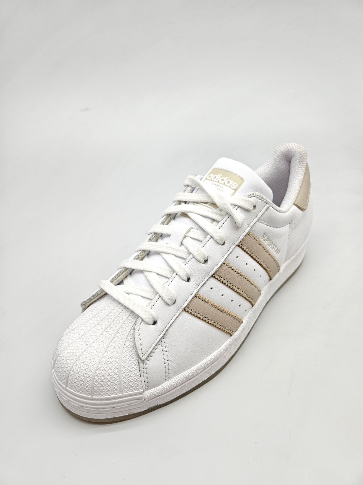 ADIDAS ORIGINAL NOVI PATIKI BR 40