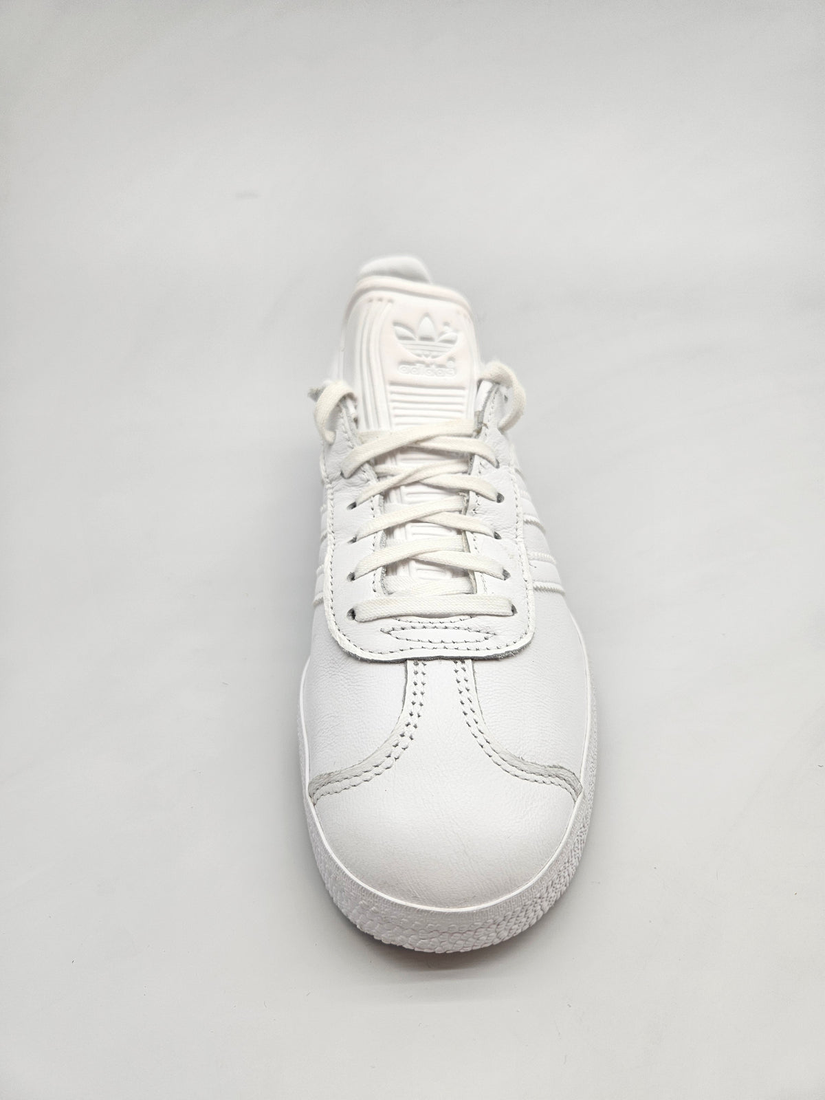 ADIDAS NOVI ORIGINAL PATIKI BR 38
