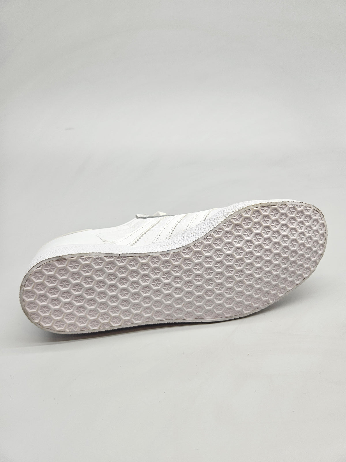 ADIDAS NOVI ORIGINAL PATIKI BR 38