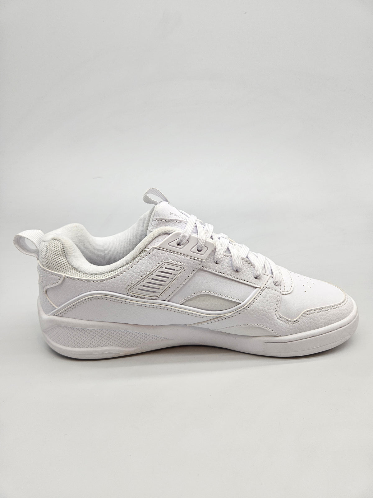 FILA NOVI ORIGINAL PATIKI BR 43