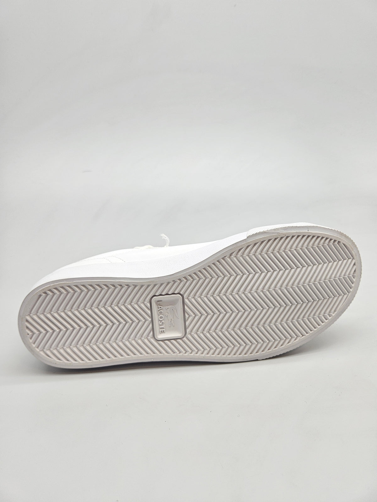 LACOSTE NOVI ORIGINAL PATIKI BR 40