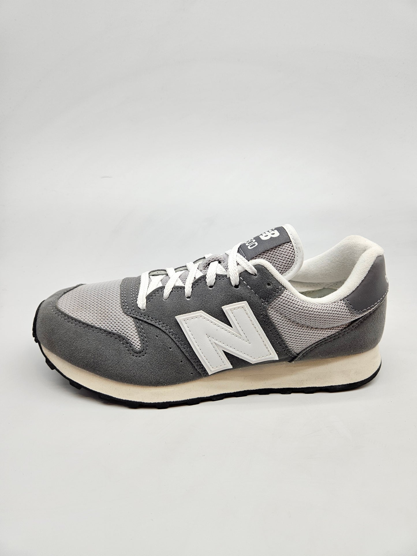 NEW BALANCE NOVI ORIGINAL PATIKI BR 40.5