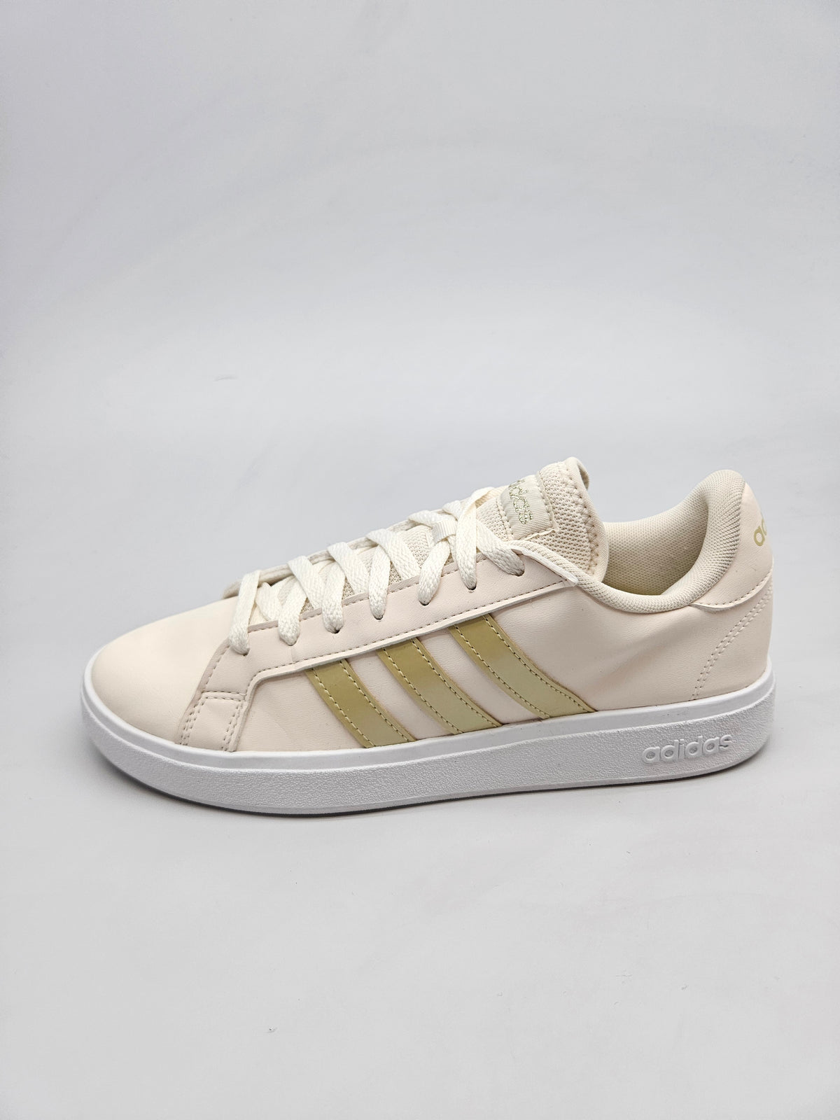 ADIDAS ORIGINAL PATIKI BR 42