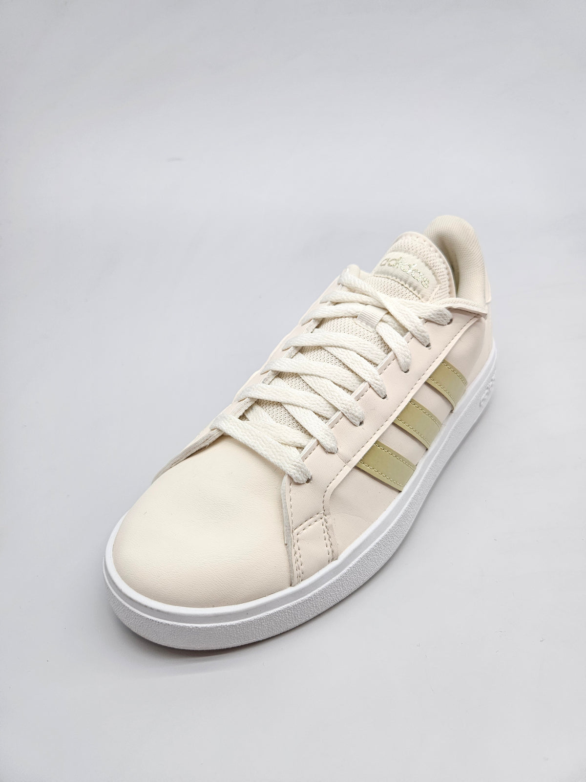 ADIDAS ORIGINAL PATIKI BR 42