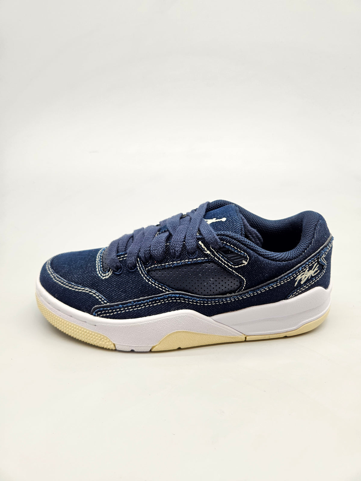 NIKE JORDAN ORIGINAL PATIKI BR 37.5