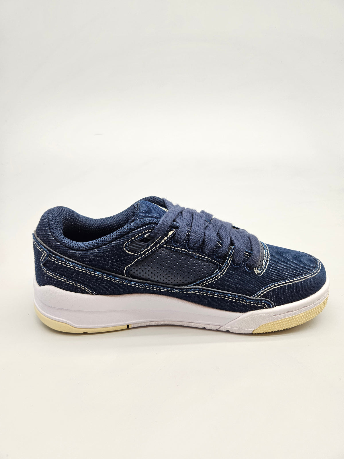 NIKE JORDAN ORIGINAL PATIKI BR 37.5