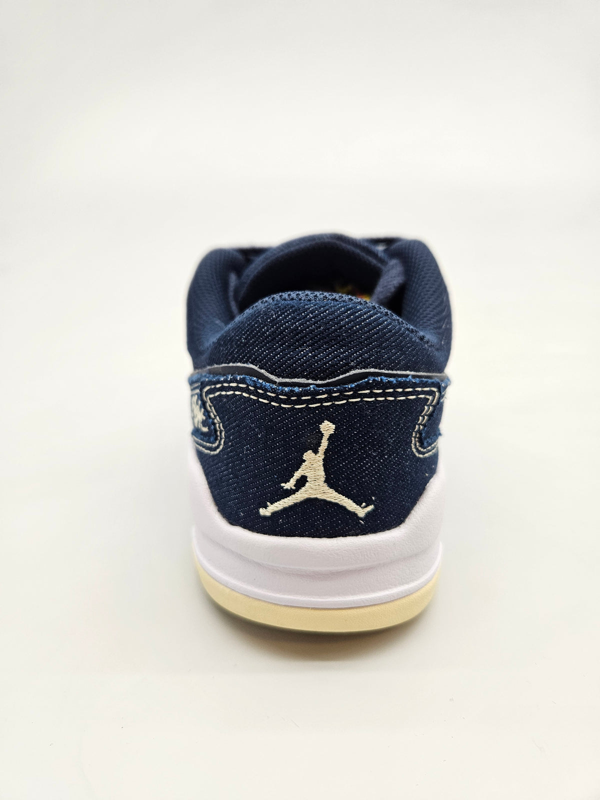 NIKE JORDAN ORIGINAL PATIKI BR 37.5