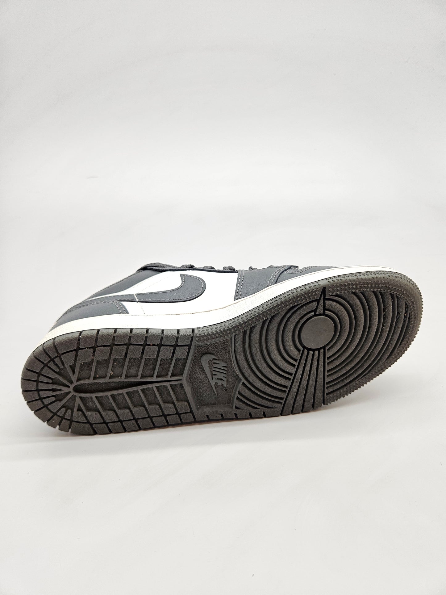 NIKE JORDAN ORIGINAL PATIKI BR 36