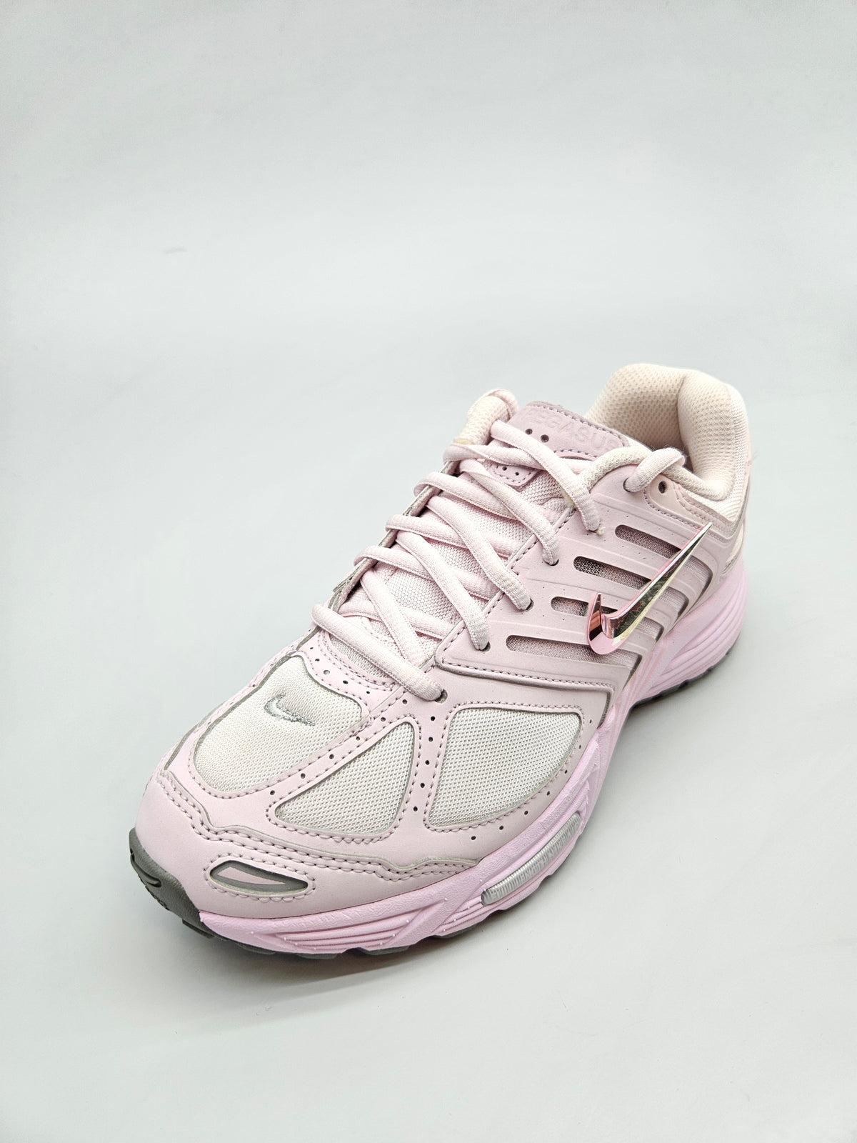 NIKE ORIGINAL  BR 38