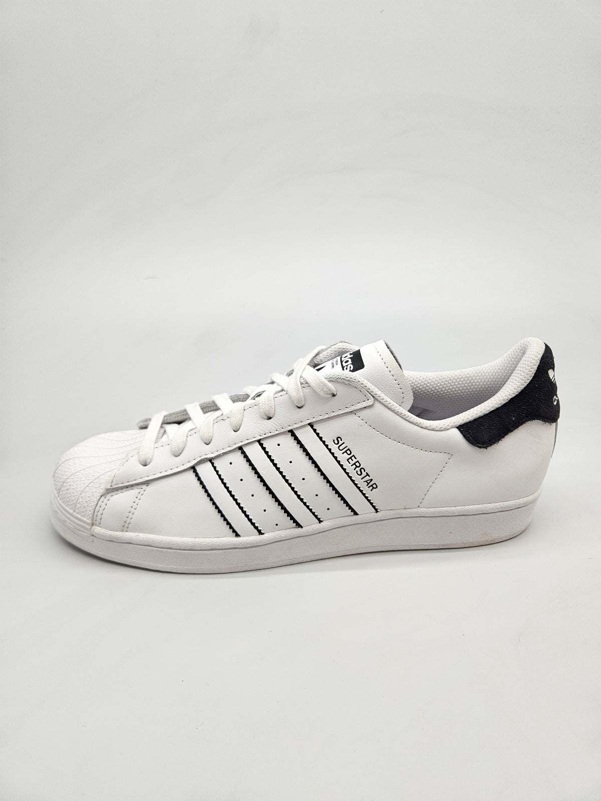 ADIDAS NOVI ORIGINAL PATIKI BR 46