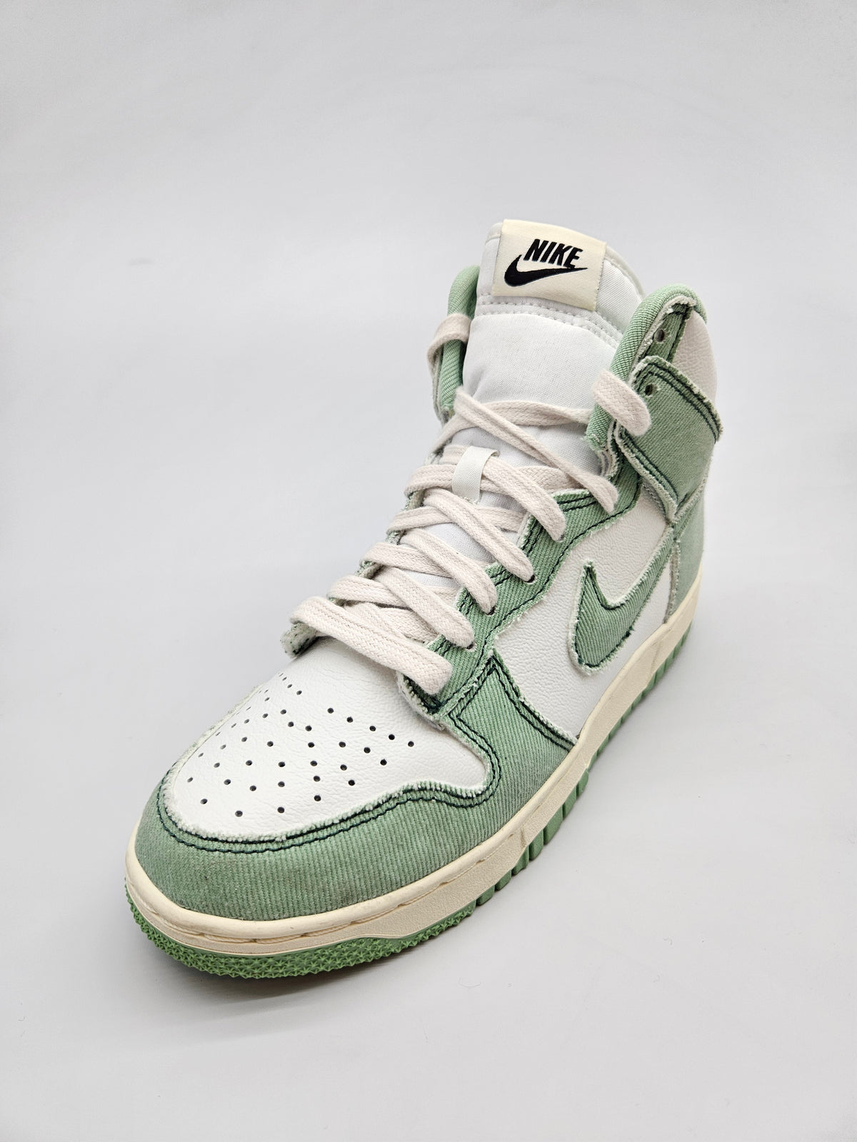 NIKE NOVI ORIGINAL PATIKI BR 36.5