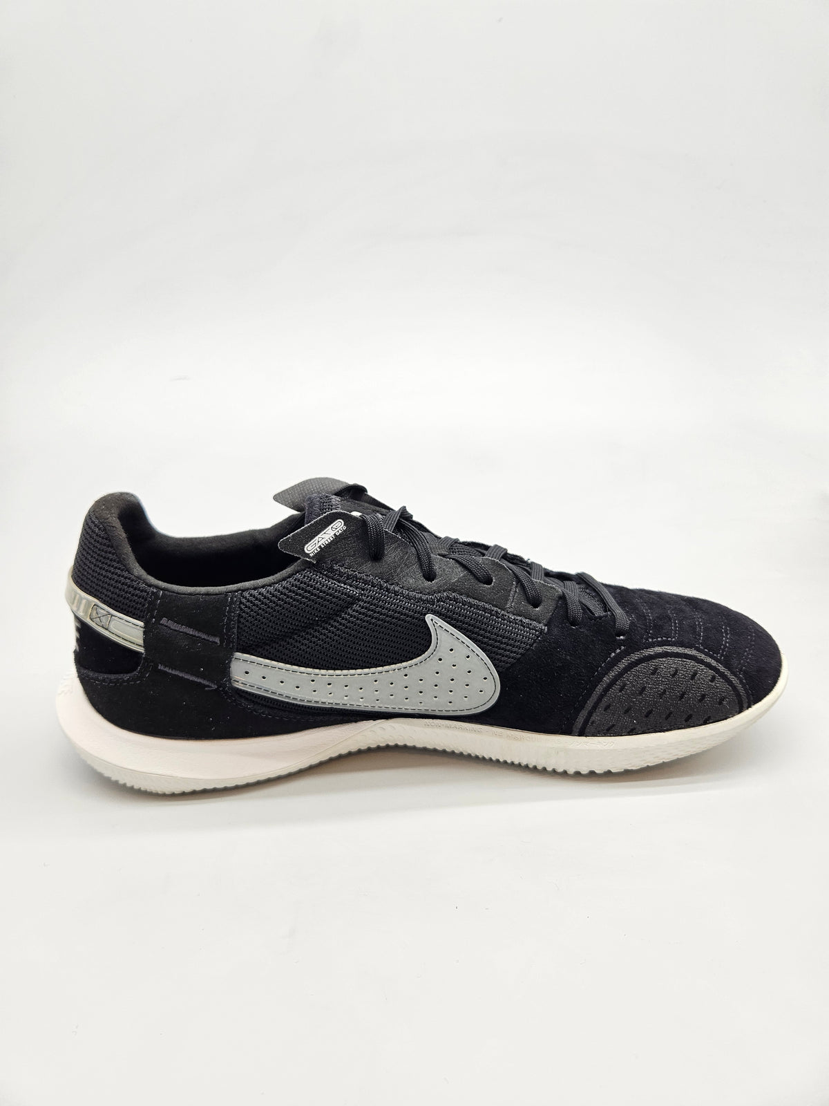NIKE NOVI ORIGINAL PATIKI BR 45