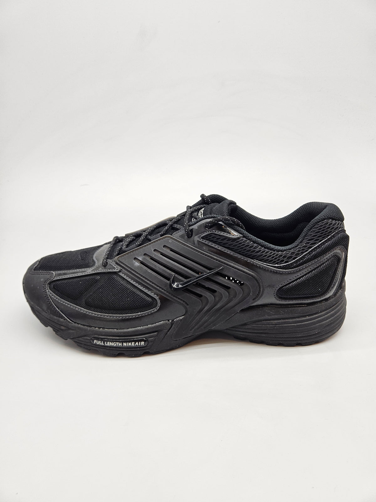 NIKE NOVI ORIGINAL PATIKI BR 49.5