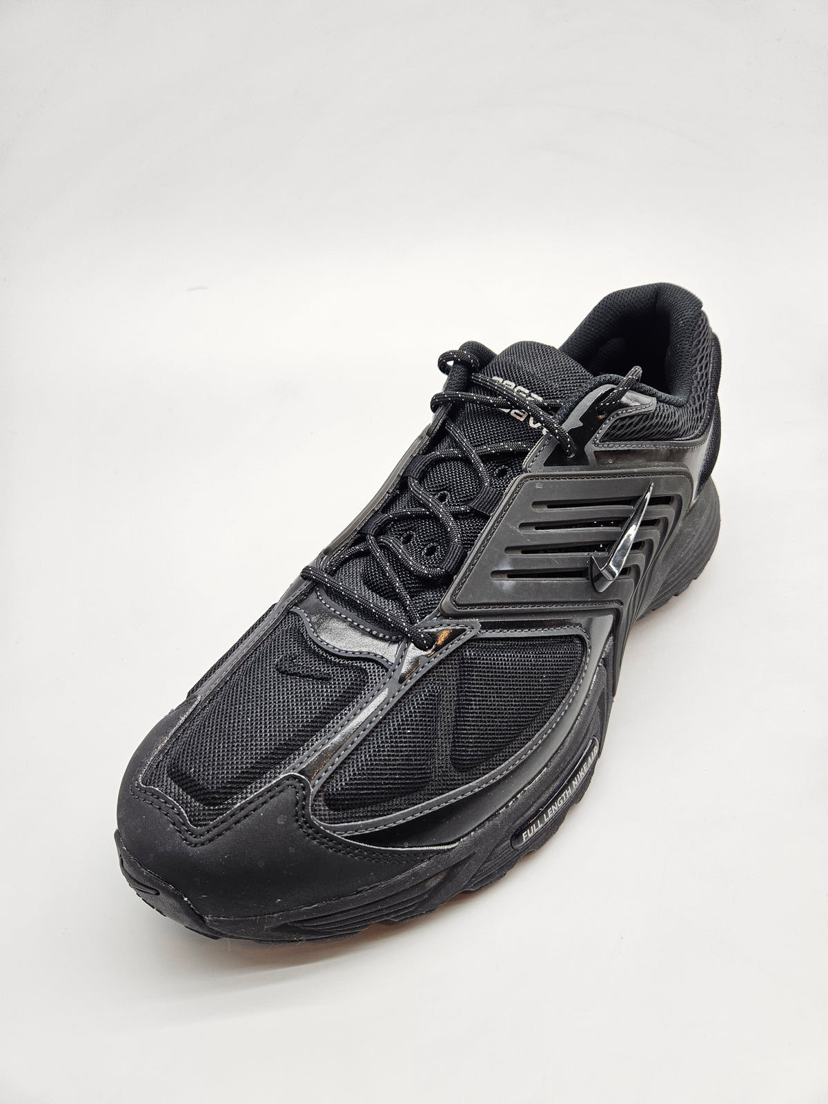 NIKE NOVI ORIGINAL PATIKI BR 49.5