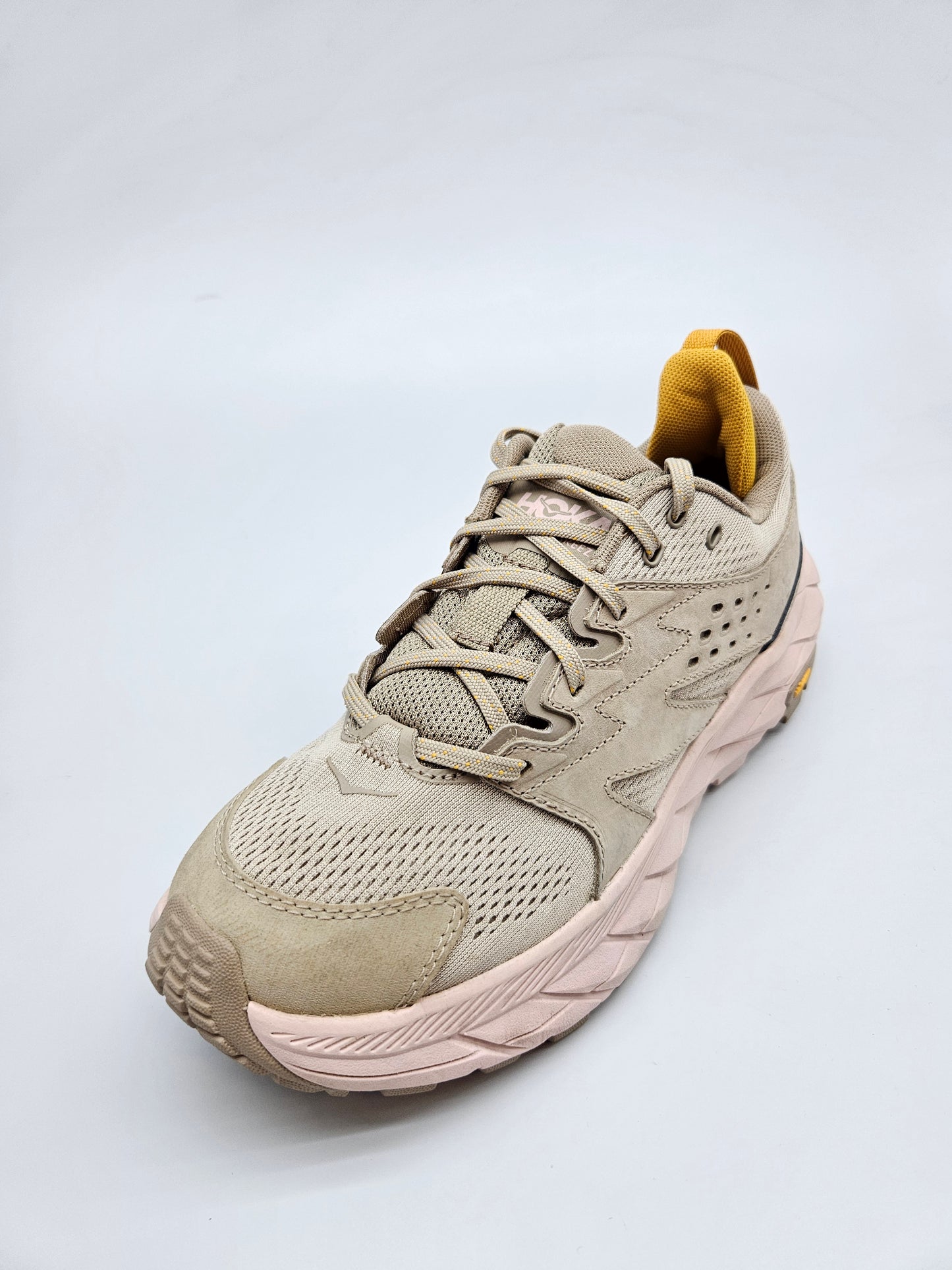 HOKA NOVI ORIGINAL PATIKI BR 38.5