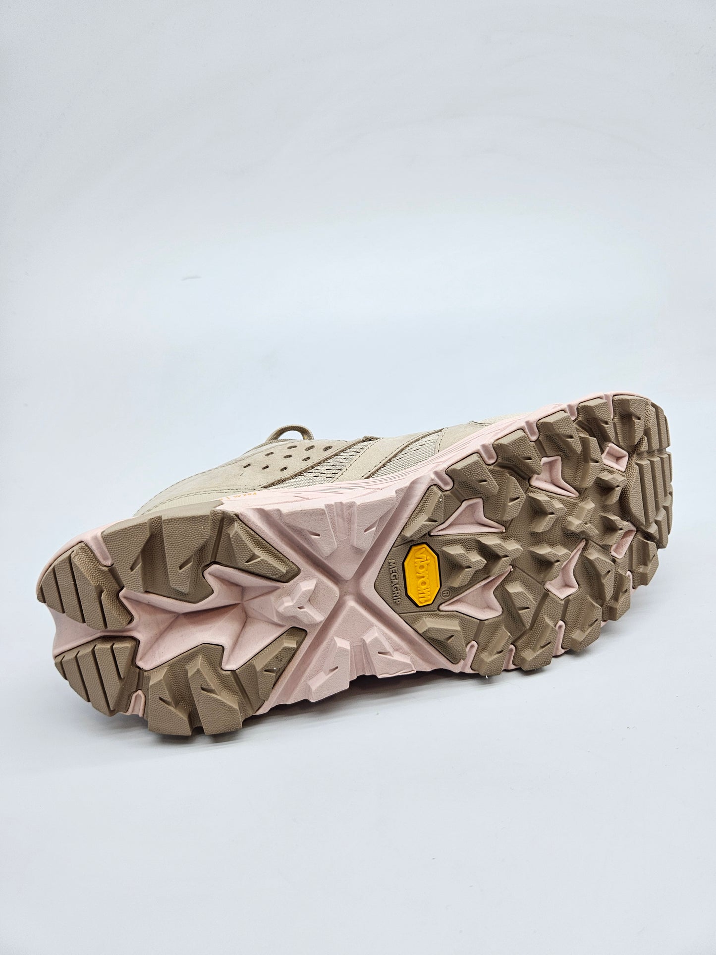 HOKA NOVI ORIGINAL PATIKI BR 38.5