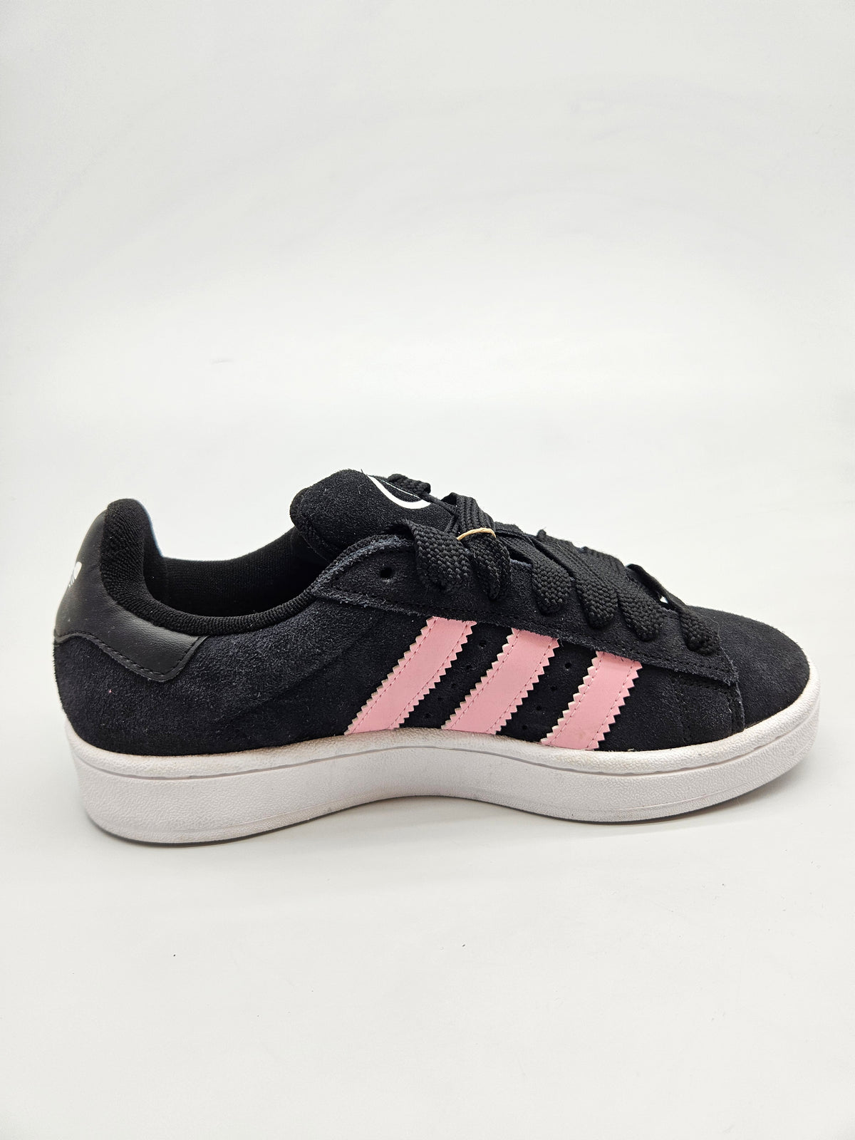 ADIDAS NOVI ORIGINAL PATIKI BR 38