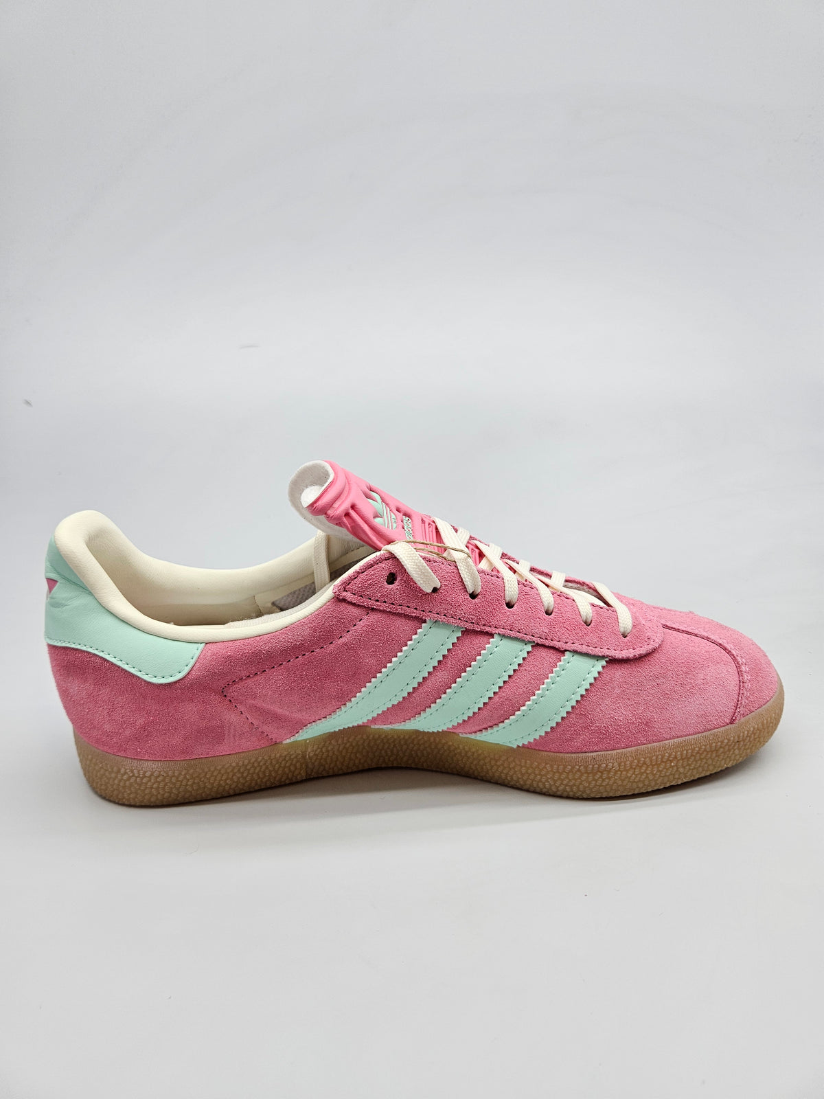 ADIDAS NOVI ORIGINAL PATIKI BR 40.5