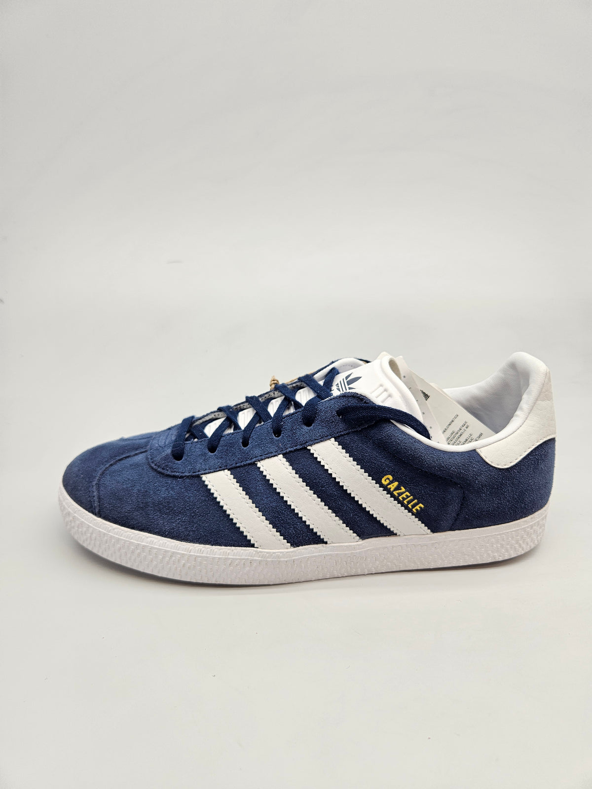 ADIDAS NOVI ORIGINAL PATIKI BR 38.5