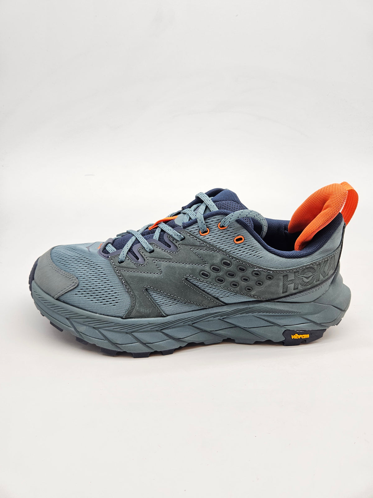 HOKA VIBRAM NOVI ORIGINAL PATIKI BR 44