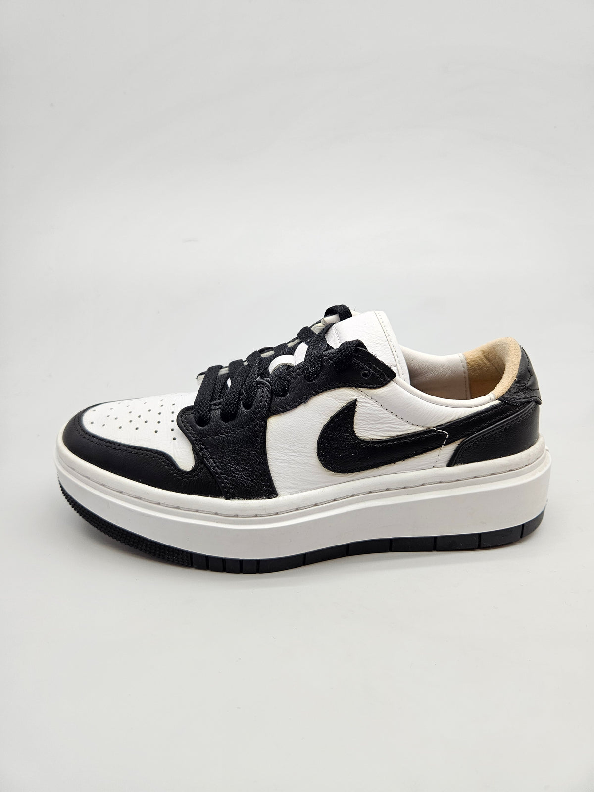 NIKE JORDAN ORIGINAL PATIKI BR 36