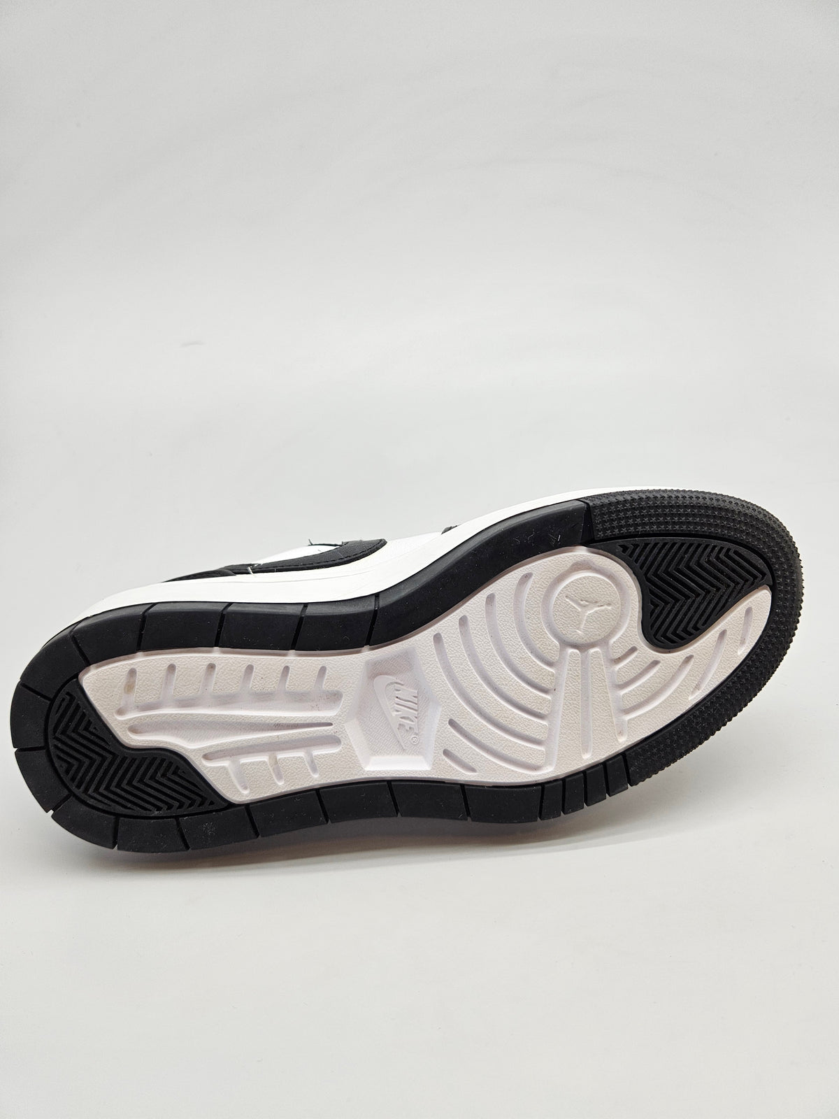 NIKE JORDAN ORIGINAL PATIKI BR 36