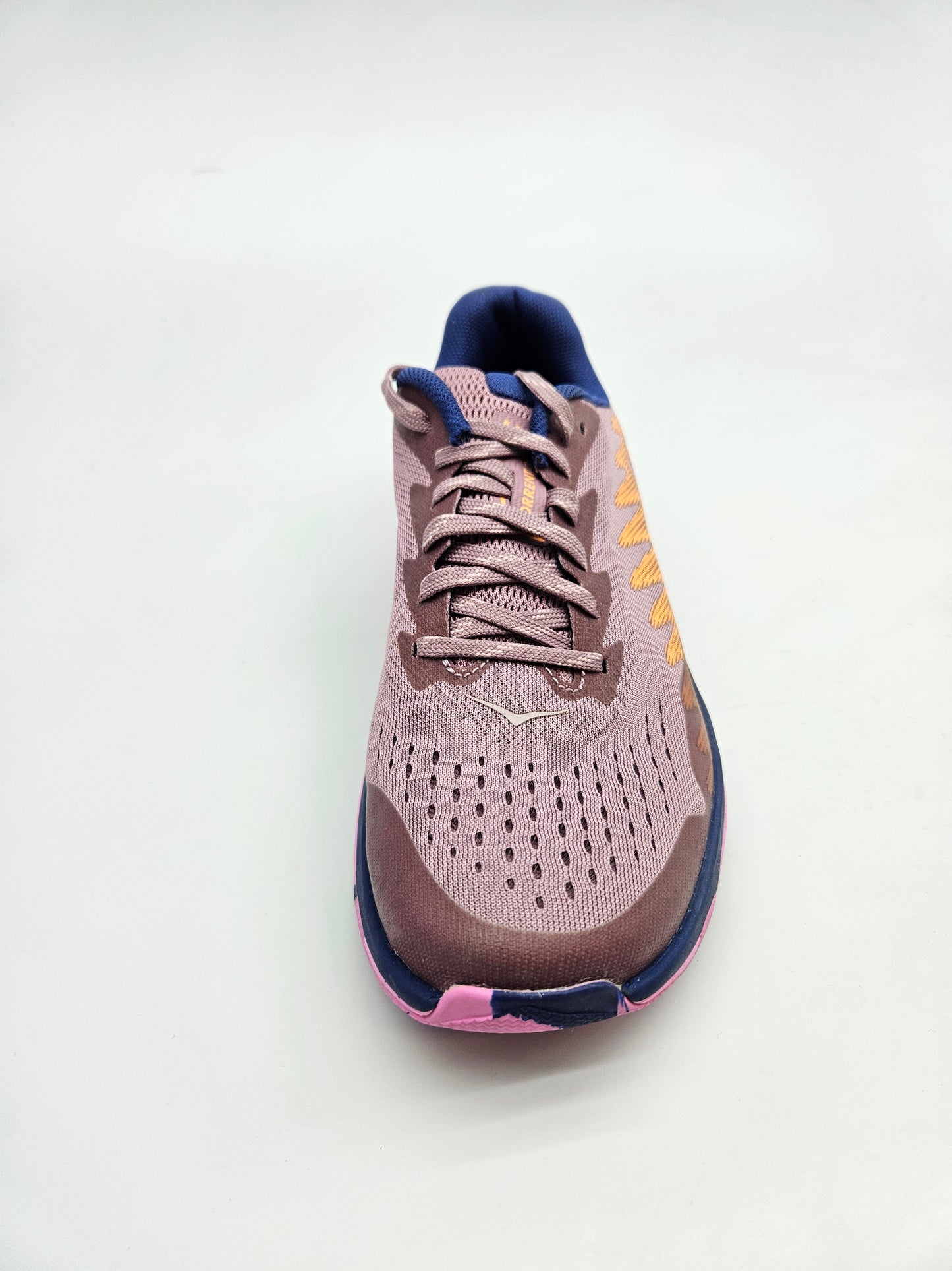 HOKA NOVI ORIGINAL PATIKI BR 38.5
