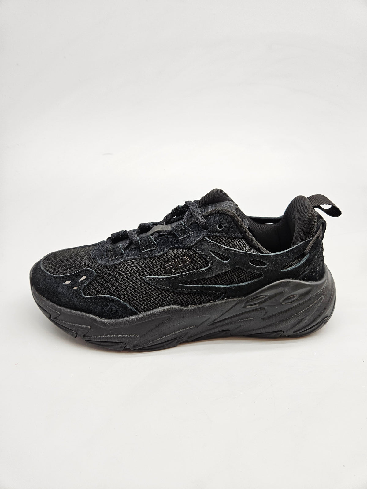 FILA NOVI ORIGINAL PATIKI BR 38