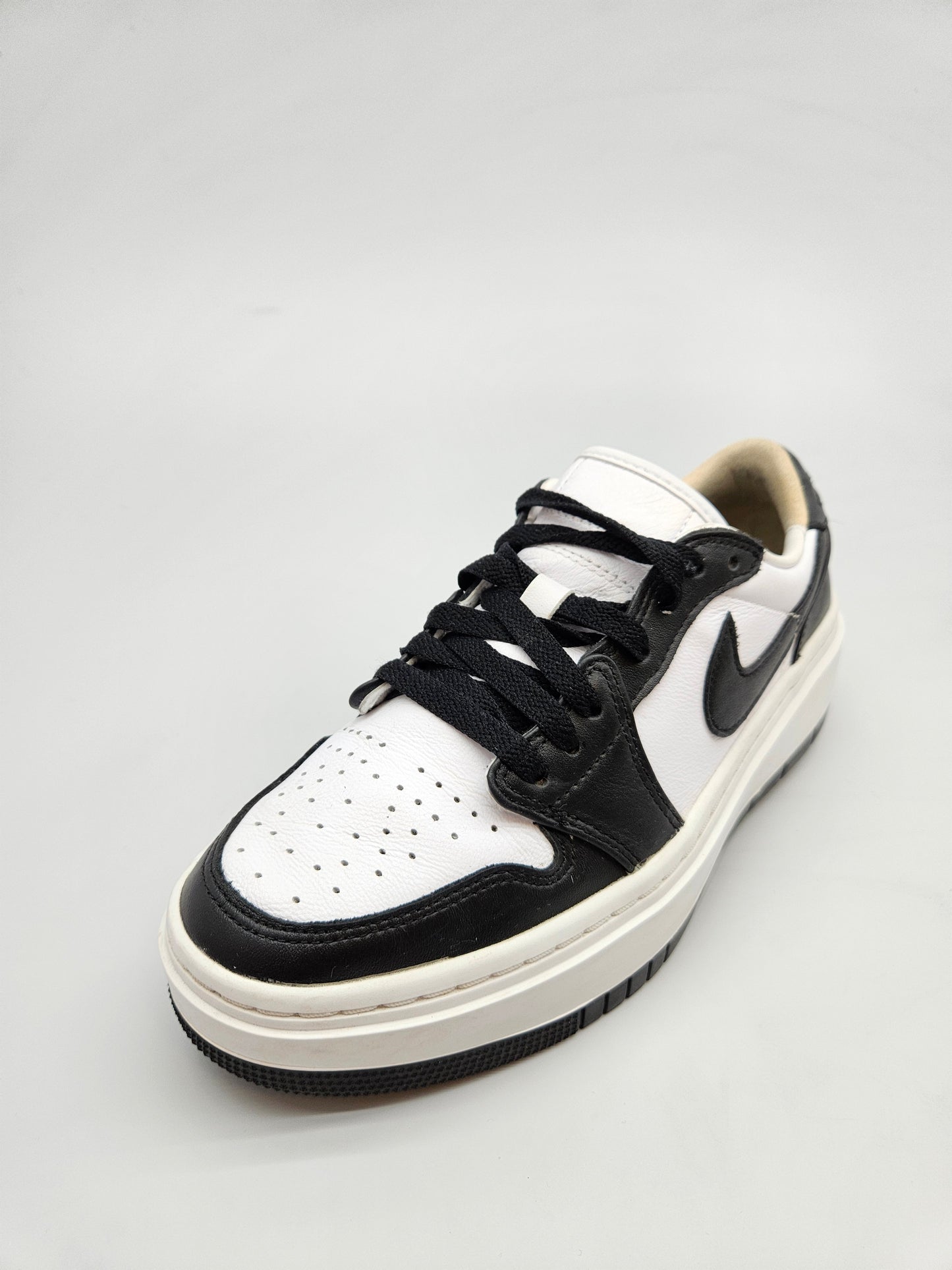 NIKE JORDAN ORIGINAL PATIKI BR 37.5