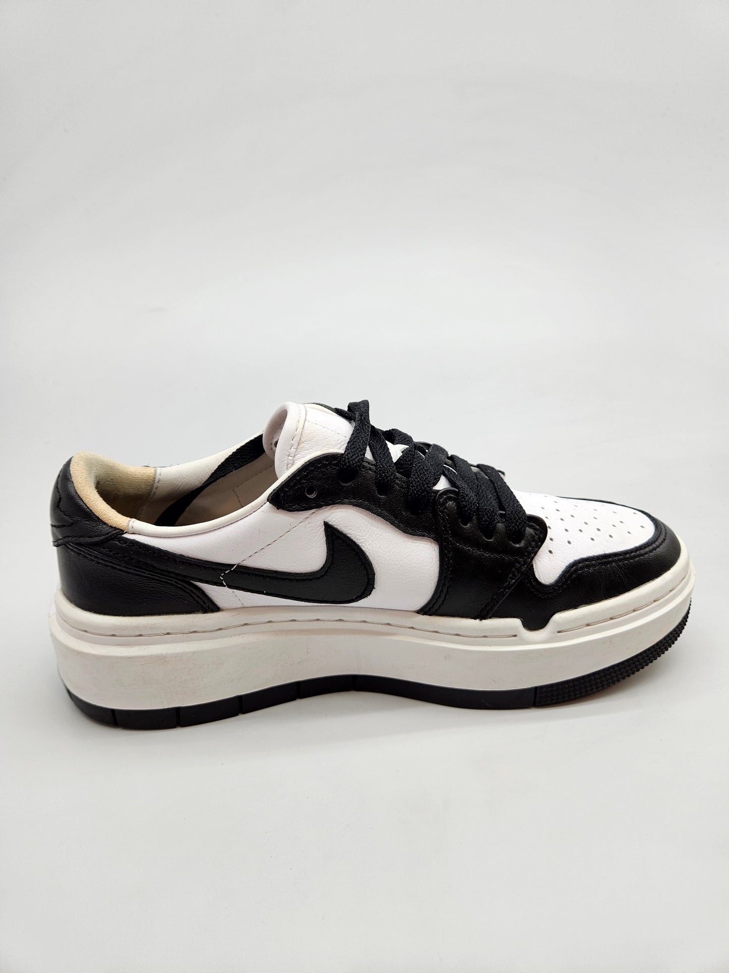 NIKE JORDAN ORIGINAL PATIKI BR 37.5