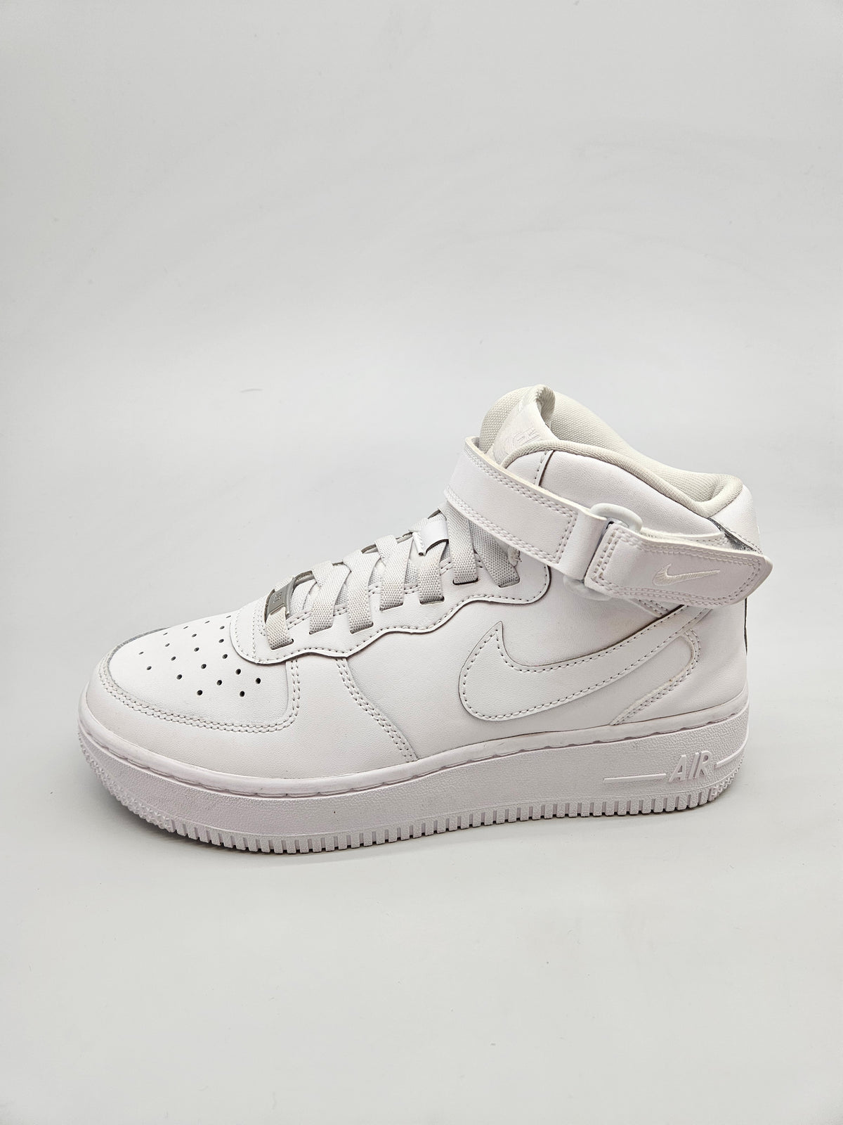 NIKE AF1 ORIGINAL PATIKI BR 38.5