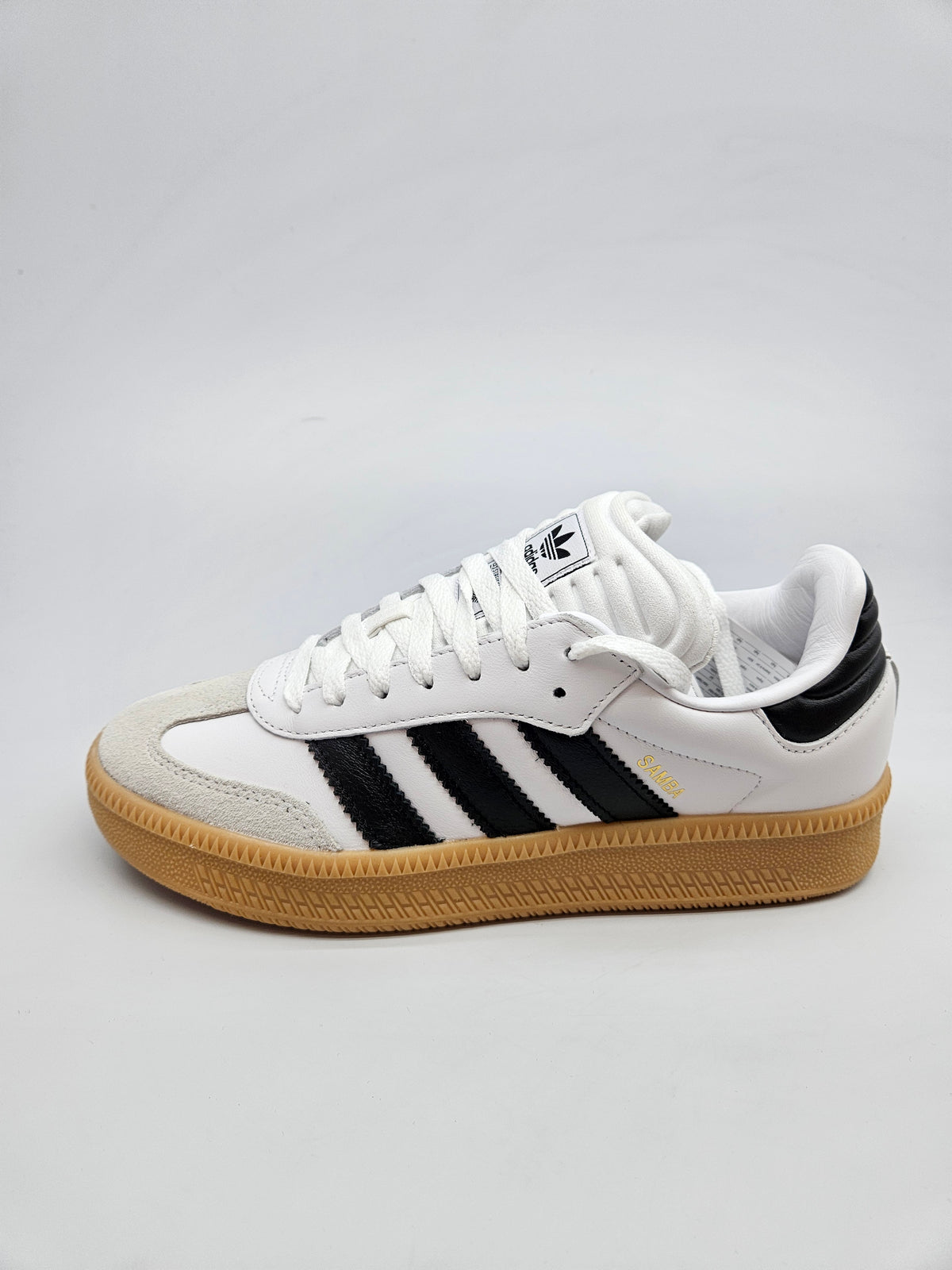 ADIDAS NOVI ORIGINAL PATIKI BR 40