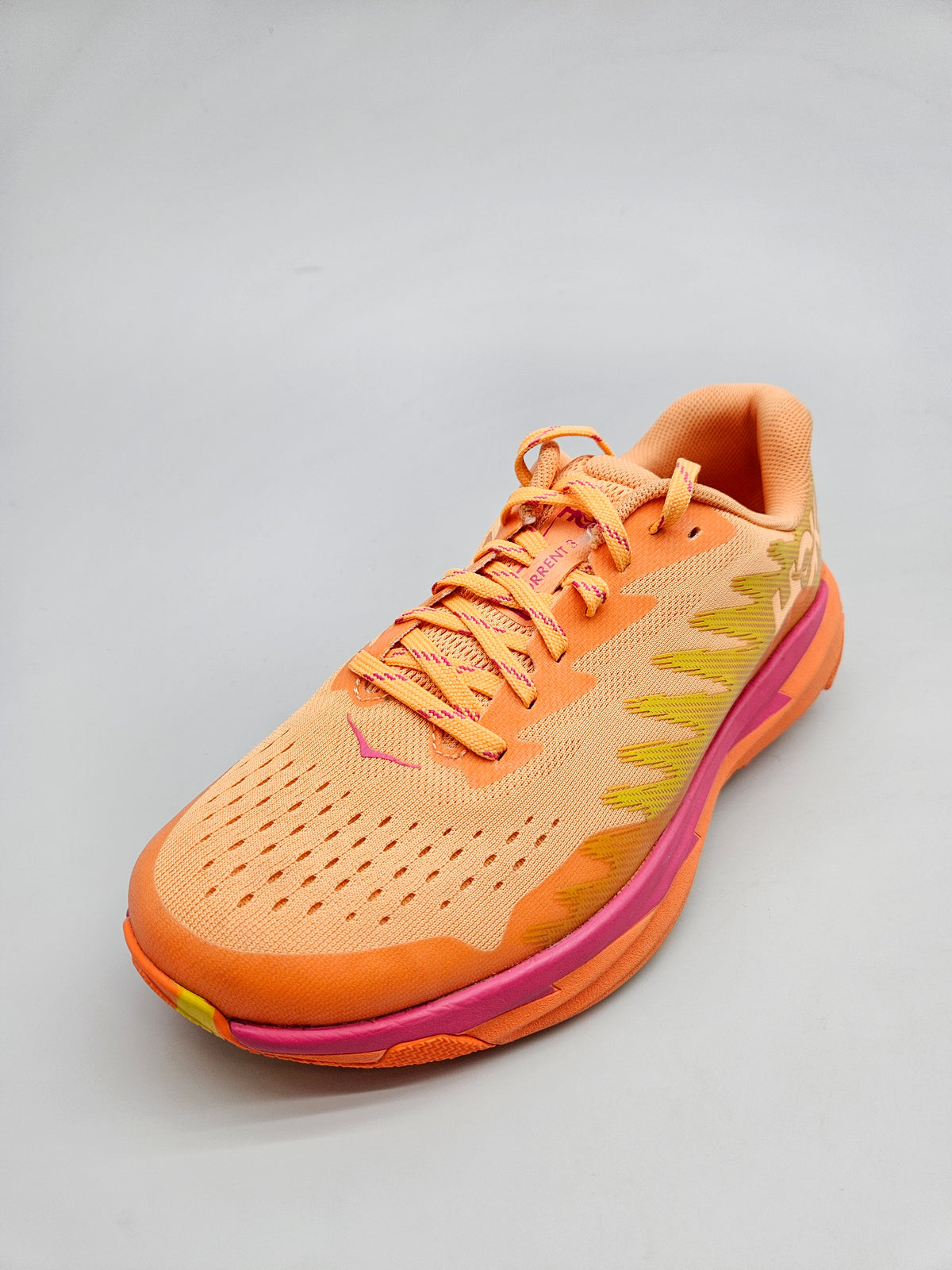 HOKA NOVI ORIGINAL PATIKI BR 38.5